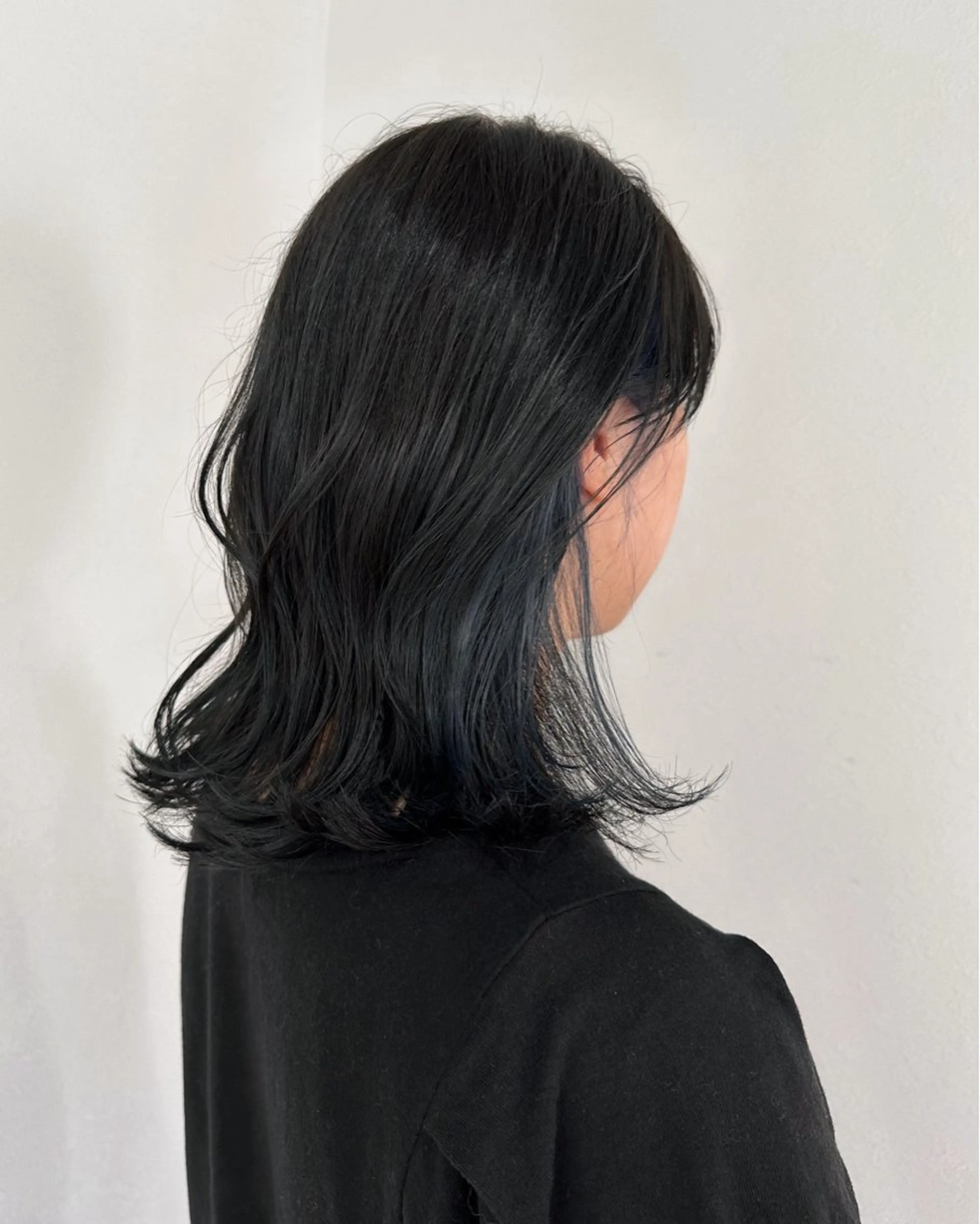 ミディアム カラー カット ヘアカラー TRENCH　相澤 果歩のヘアスタイル