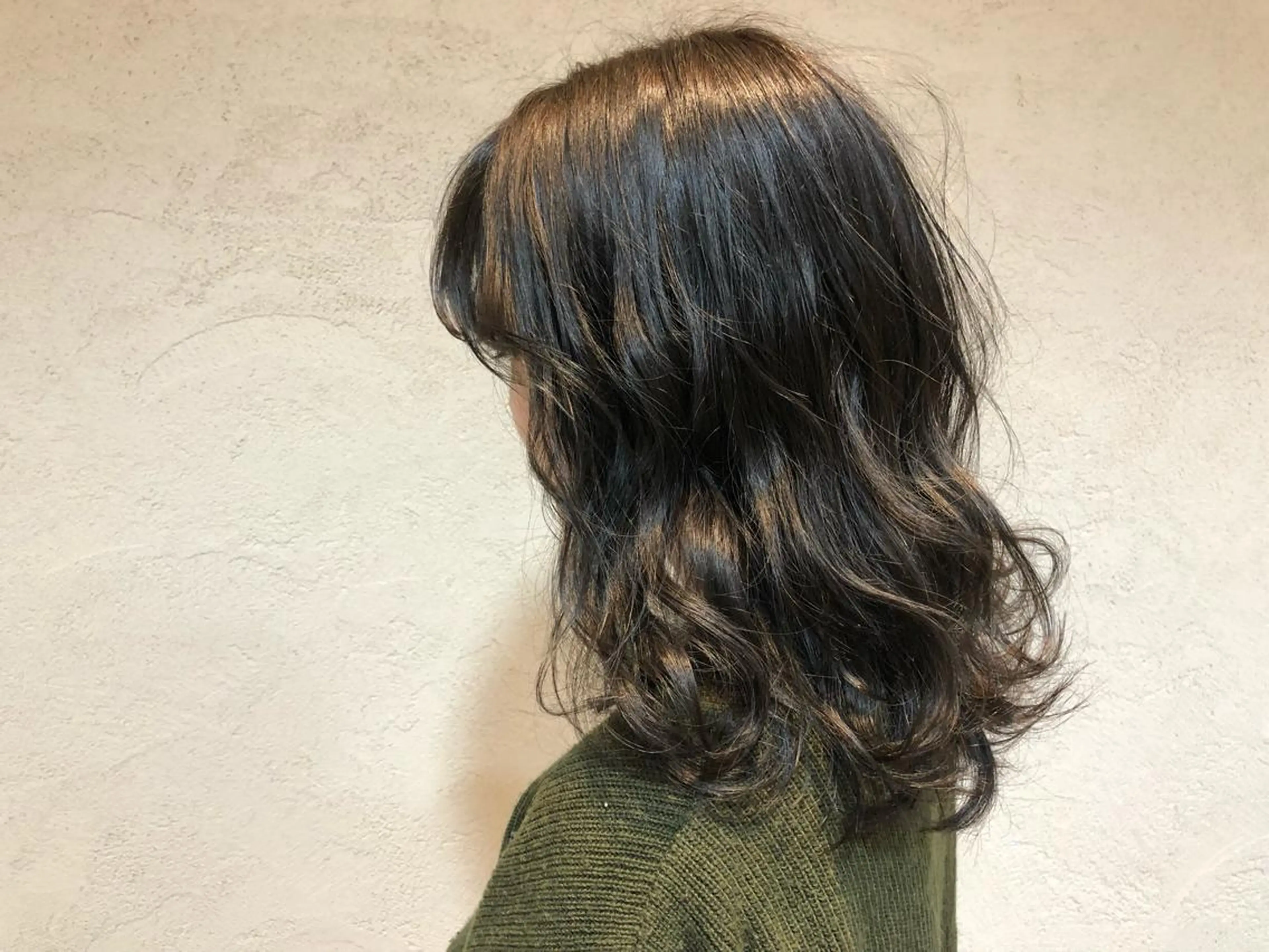 セミロング カラー パーマ ヘアアレンジ ブルーカラー ブルージュ Sia.   大阪梅田茶屋町店所属・まつパ/まつエク Sia.茶屋町店のマツエク・マツパデザイン