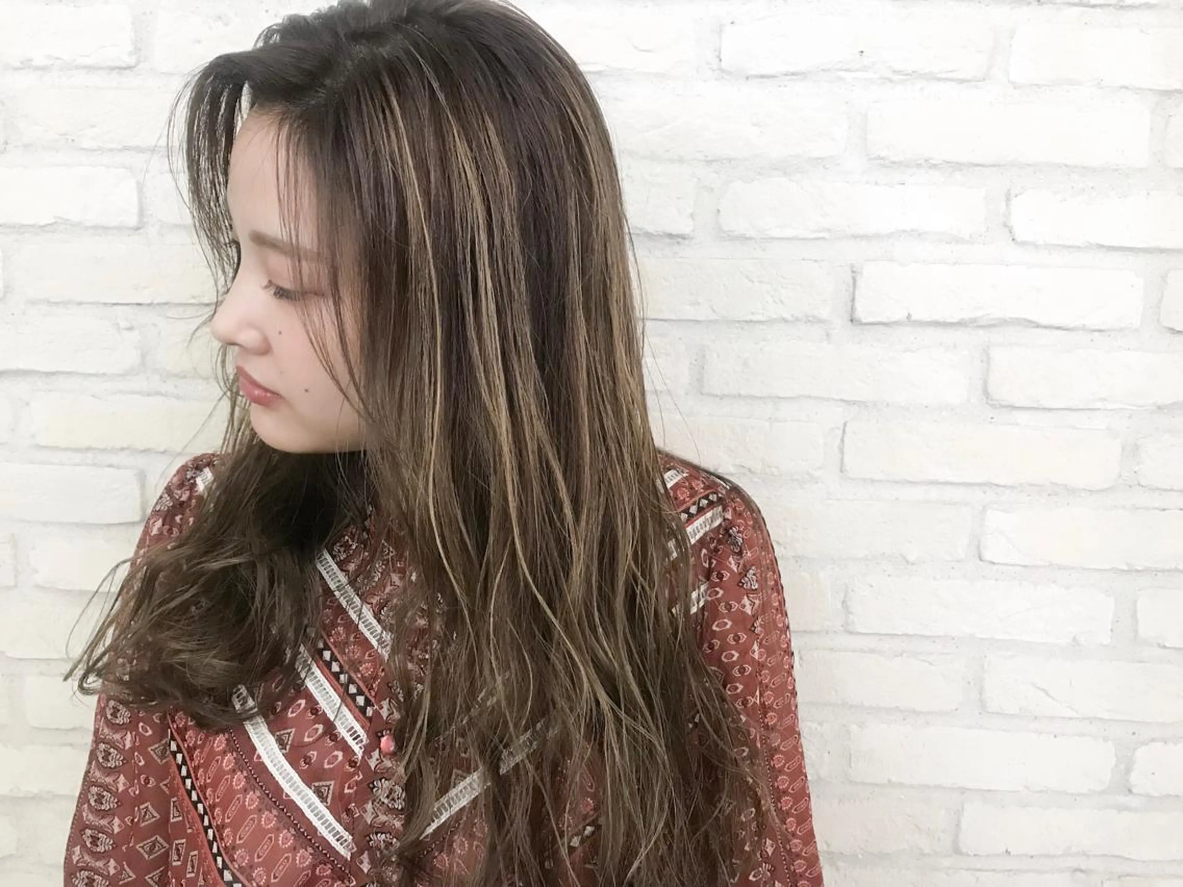 ロング カラー ベージュカラー ハイライトカラー ハイライト 横浜🍒カット エクステ／RIEのヘアスタイル