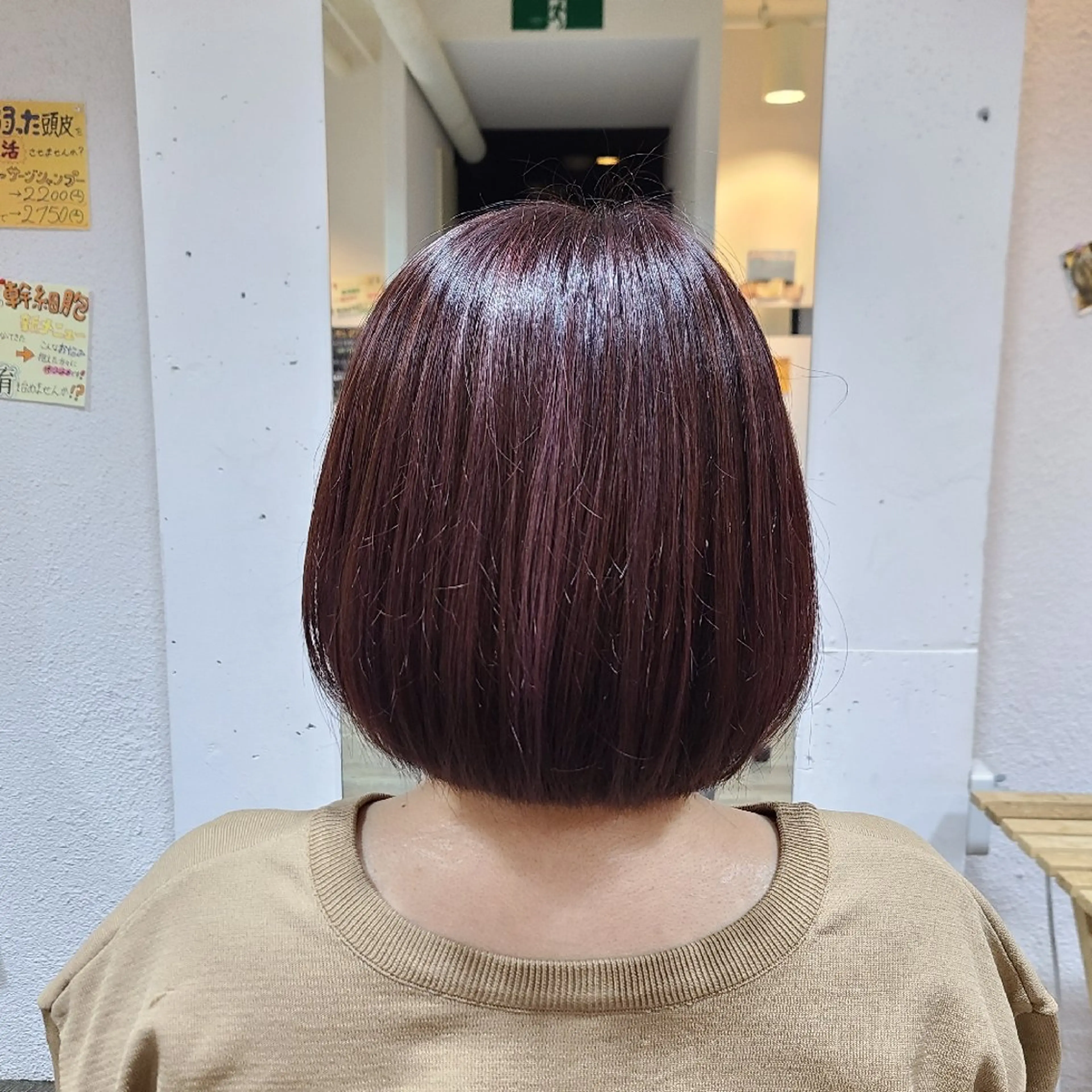 ミディアム ボブ カット Artice　BARBER SHOP所属・桐島 令奈のヘアスタイル