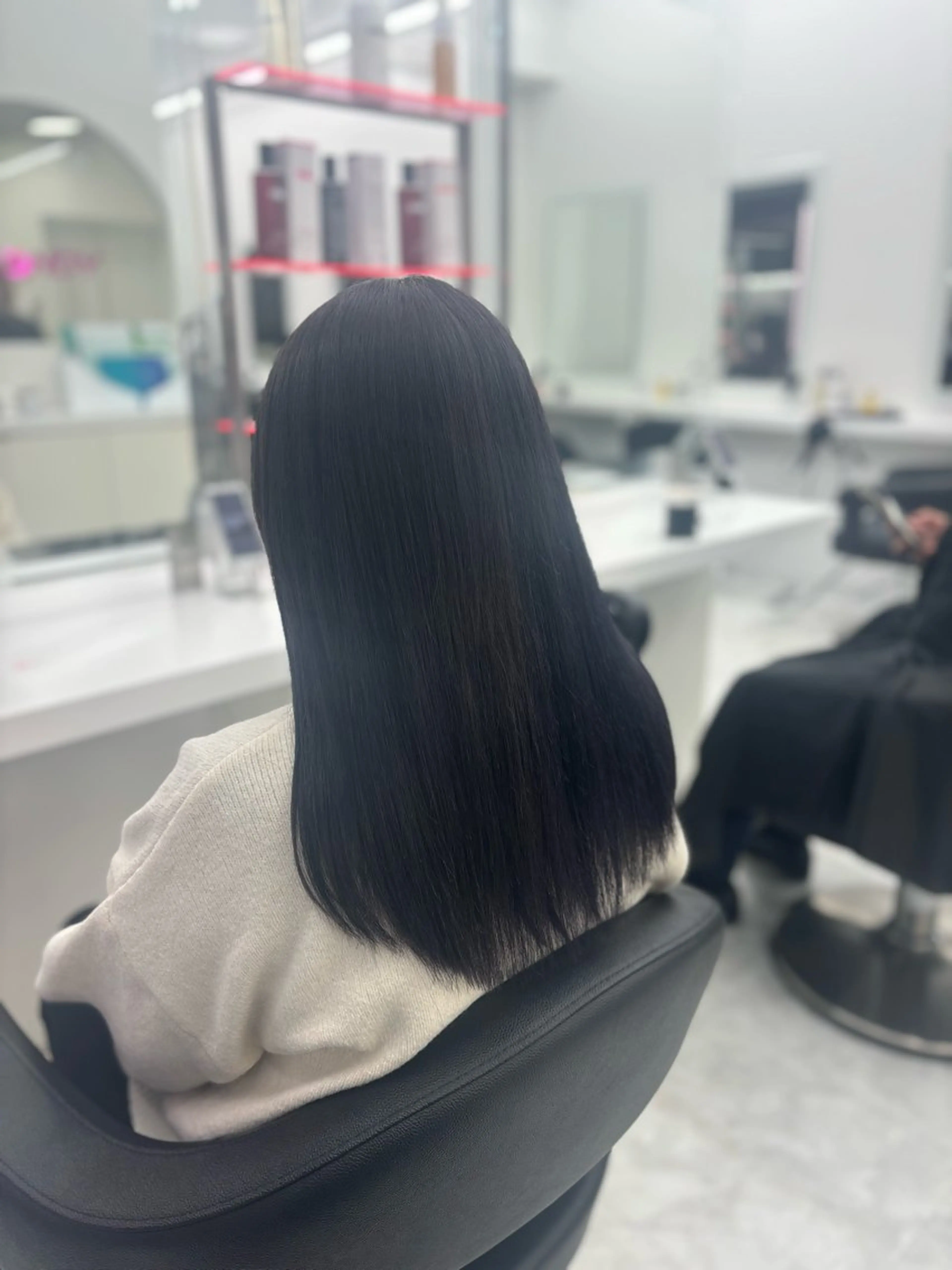 セミロング カラー ヘアカラー トリートメント 🤍レイヤー/顔周り 暖色hirari🤍のヘアスタイル