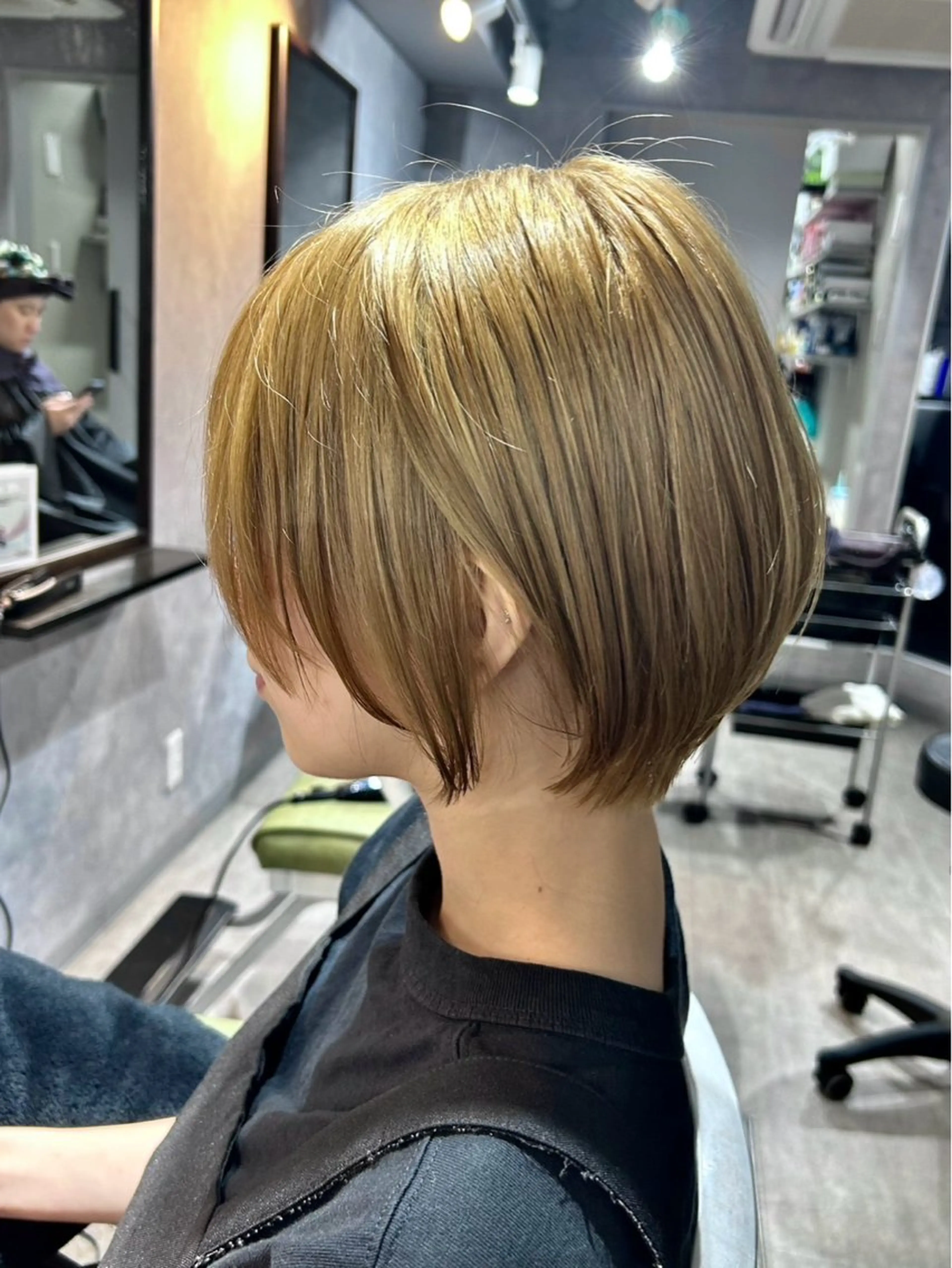 ショート lmu by if所属・程塚 七海のヘアスタイル