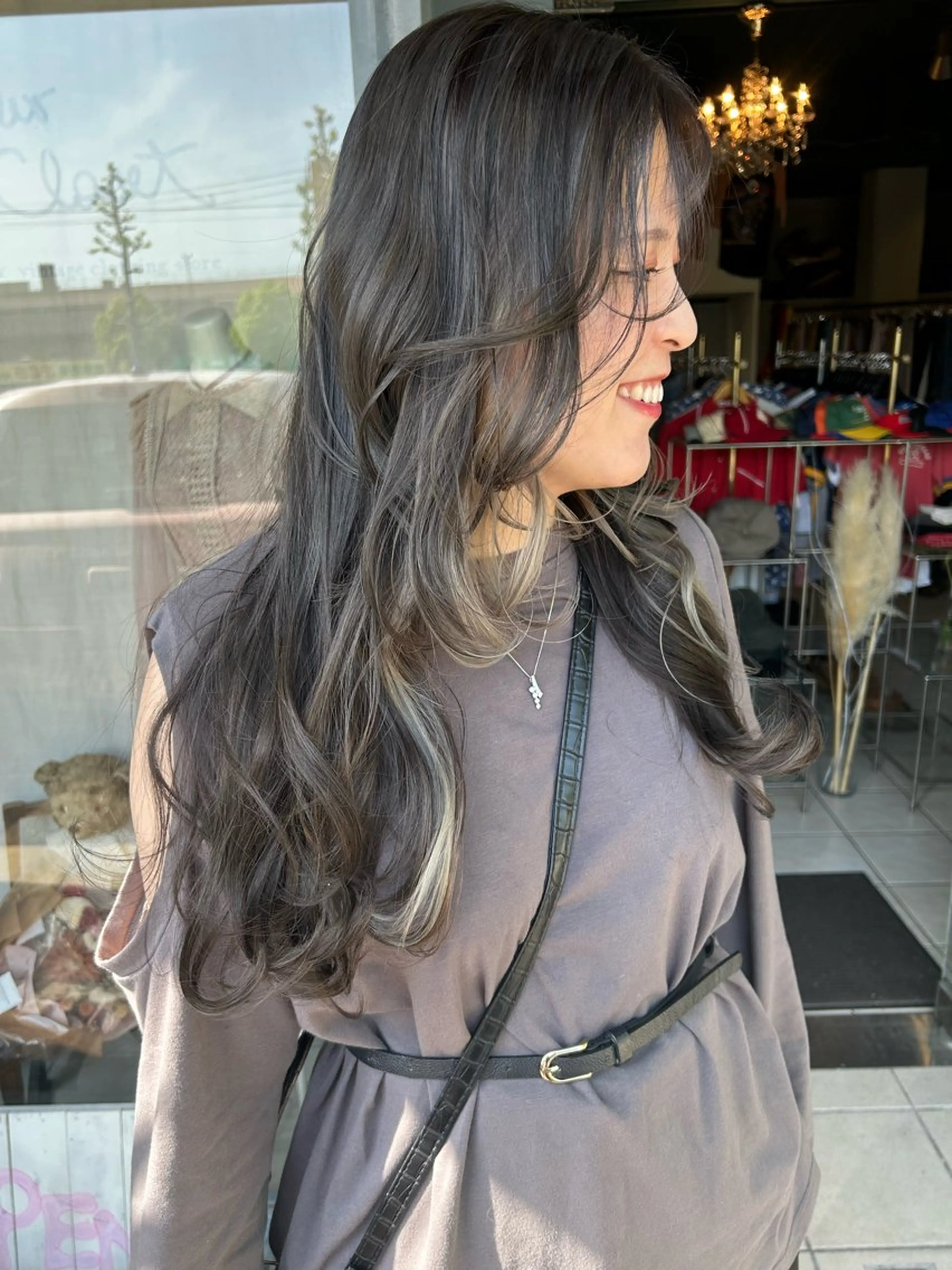 カラー インナーカラー mew所属・林 千春のヘアスタイル