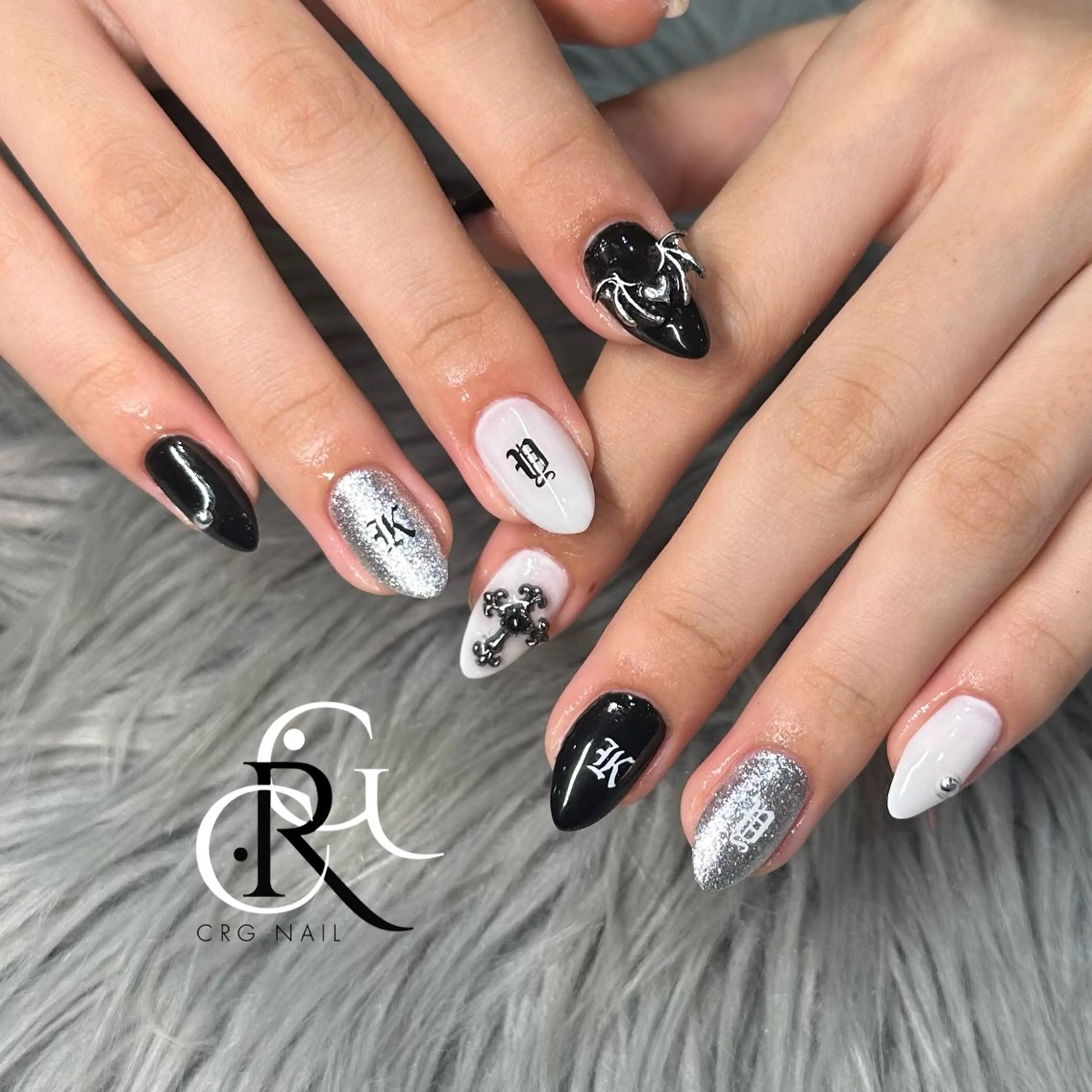 ネイル ラメ(グリッター) ホワイト ハンドネイル CRGNAIL TOKOのネイルデザイン