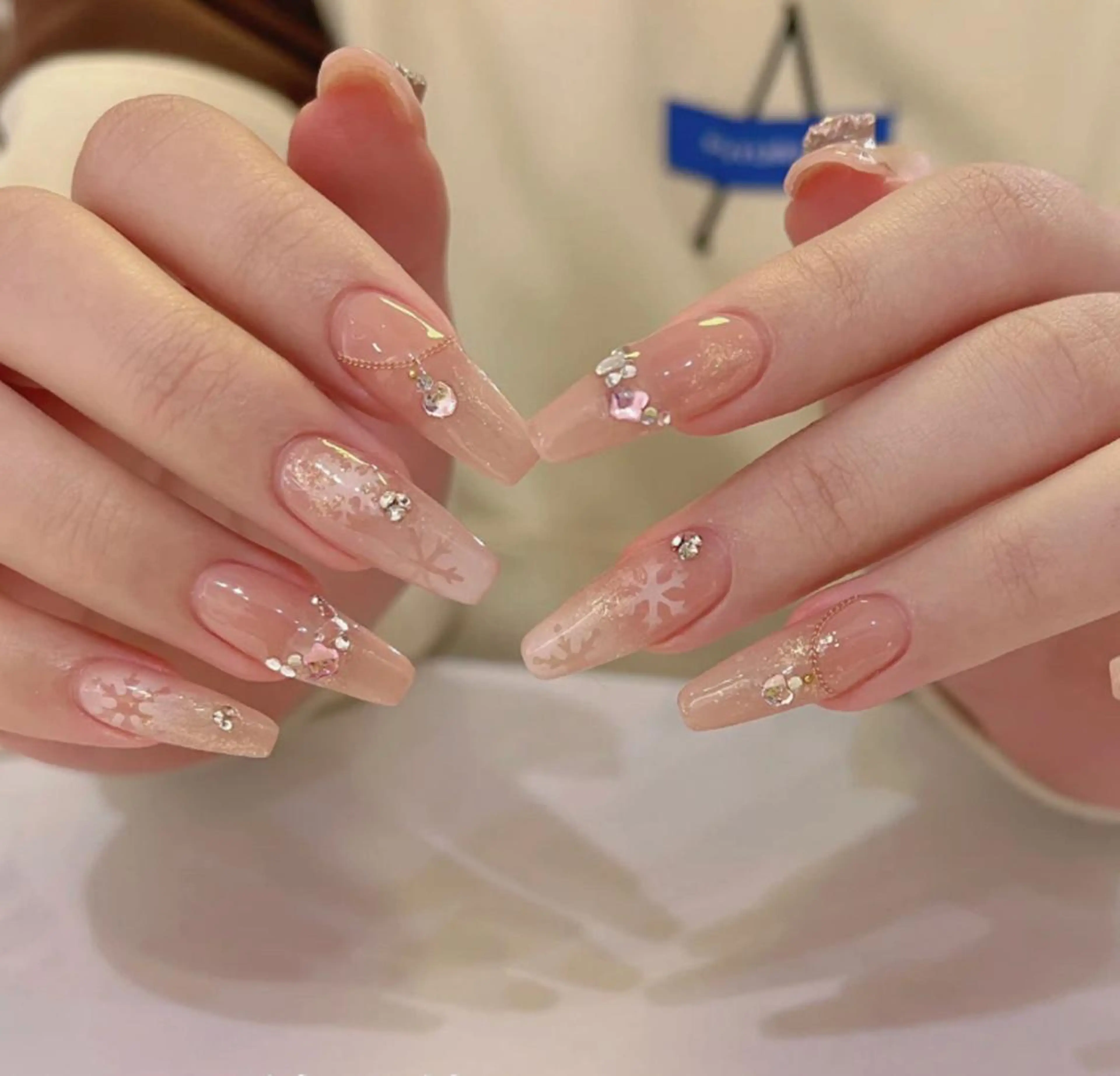 ネイル ハンドネイル Queens みなみのネイルデザイン