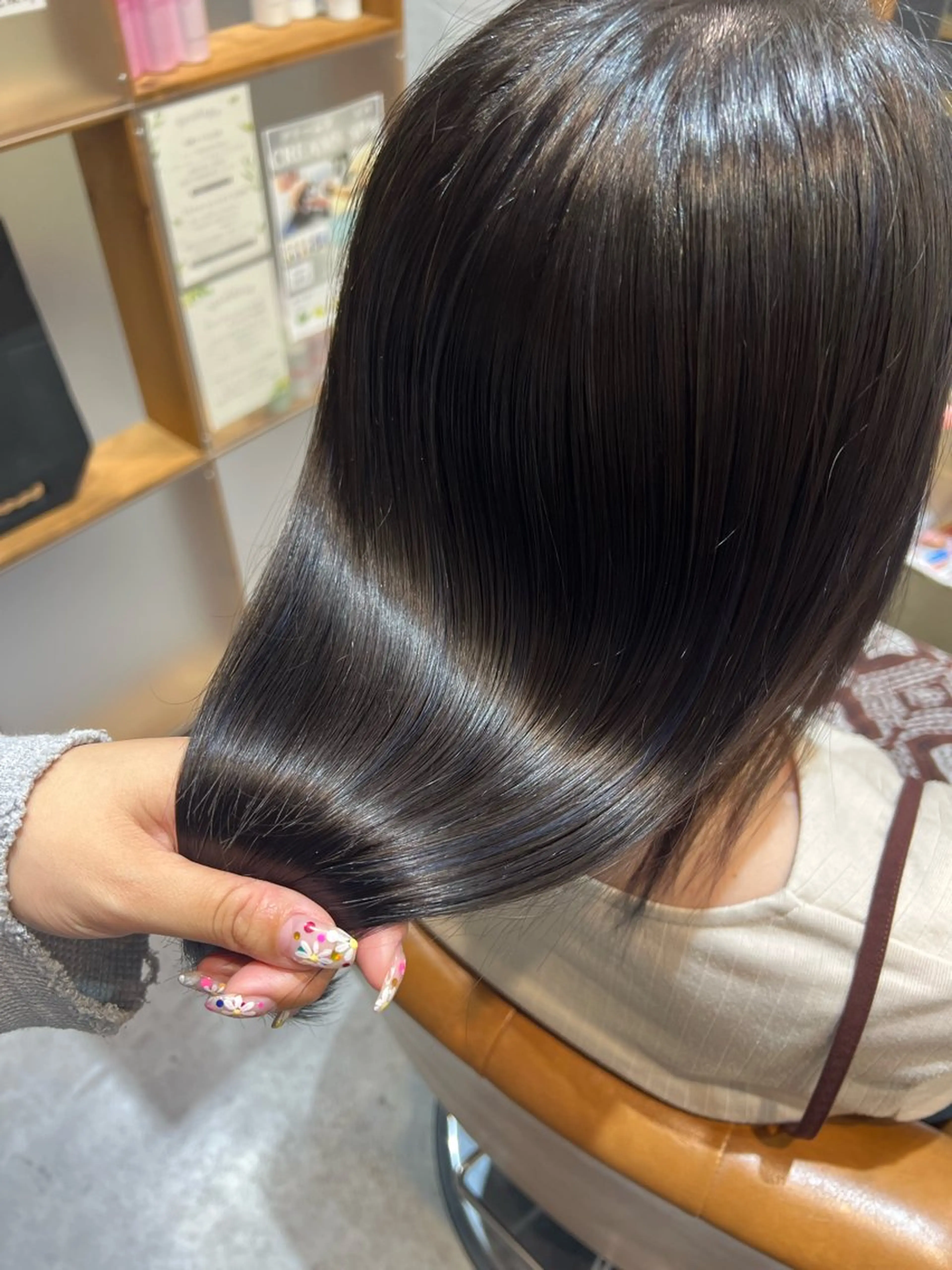 カット＋ストレート＋髪質改善トリートメント2種類 🫀¥12000~ サイズ別途料金有の写真