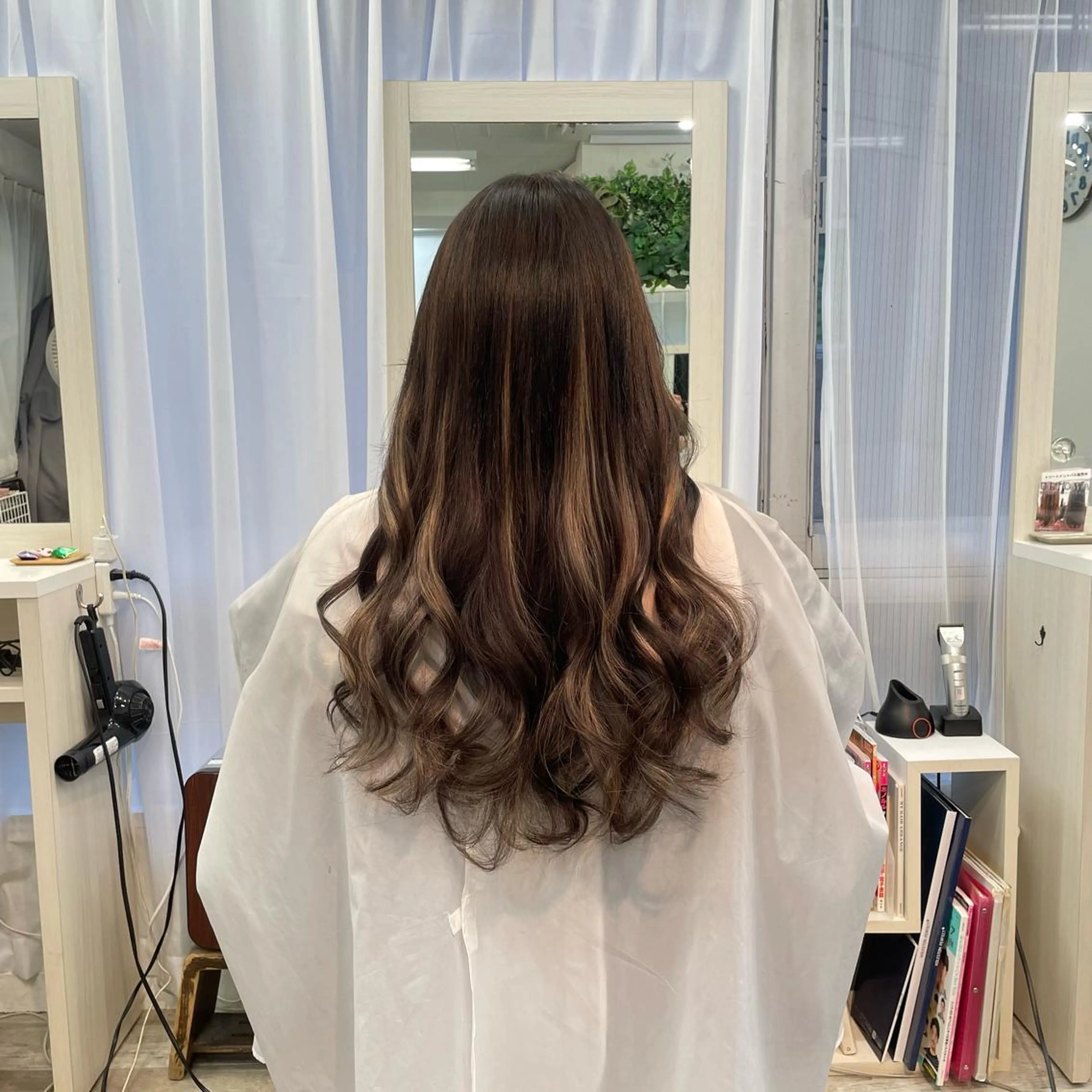 ロング ヘアアレンジ カット ヘアカラー トリートメント エクステ リピート指名no.1 /ruiのヘアスタイル