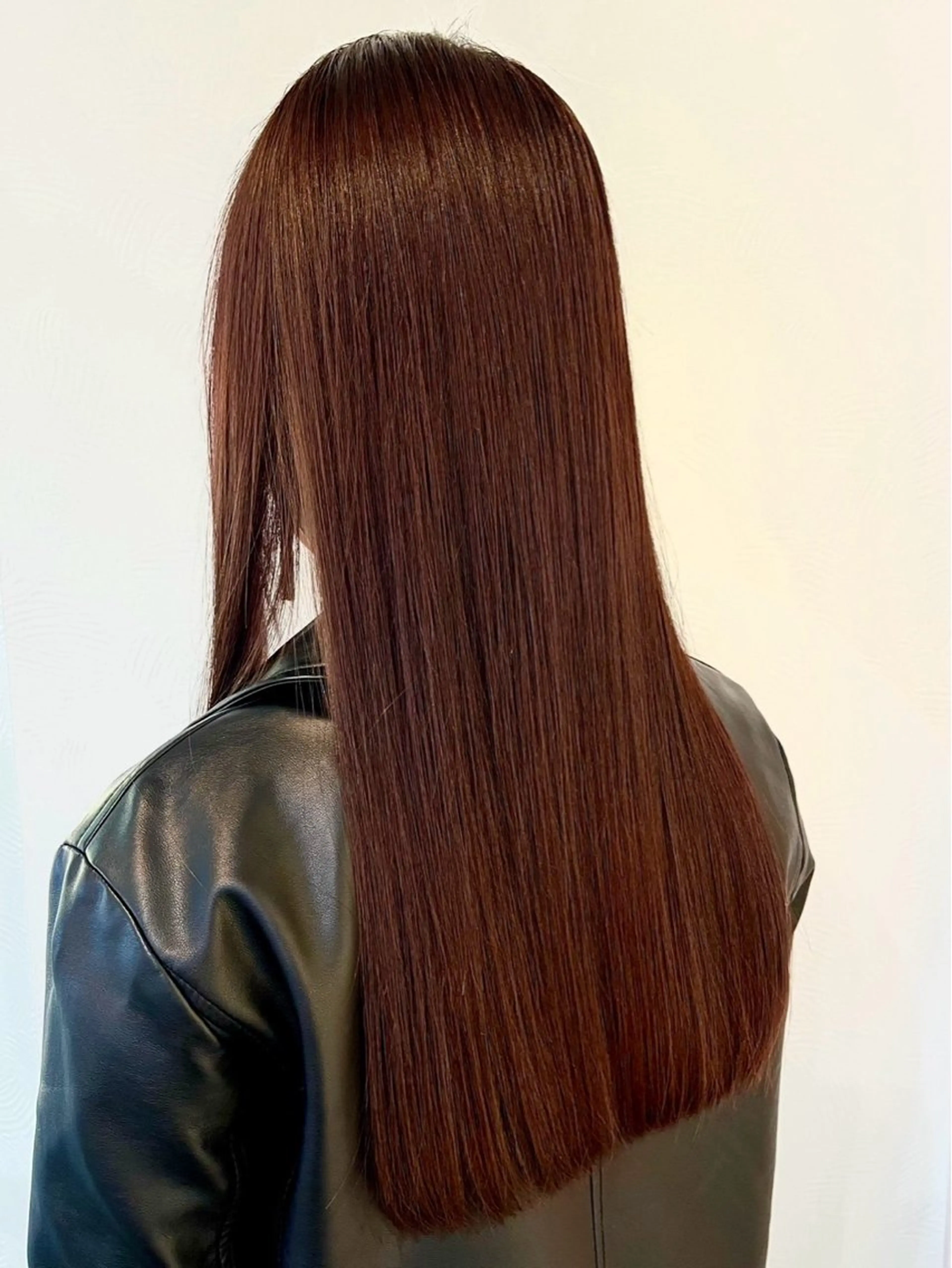 カラー stage Reco所属・西村 優那のヘアスタイル