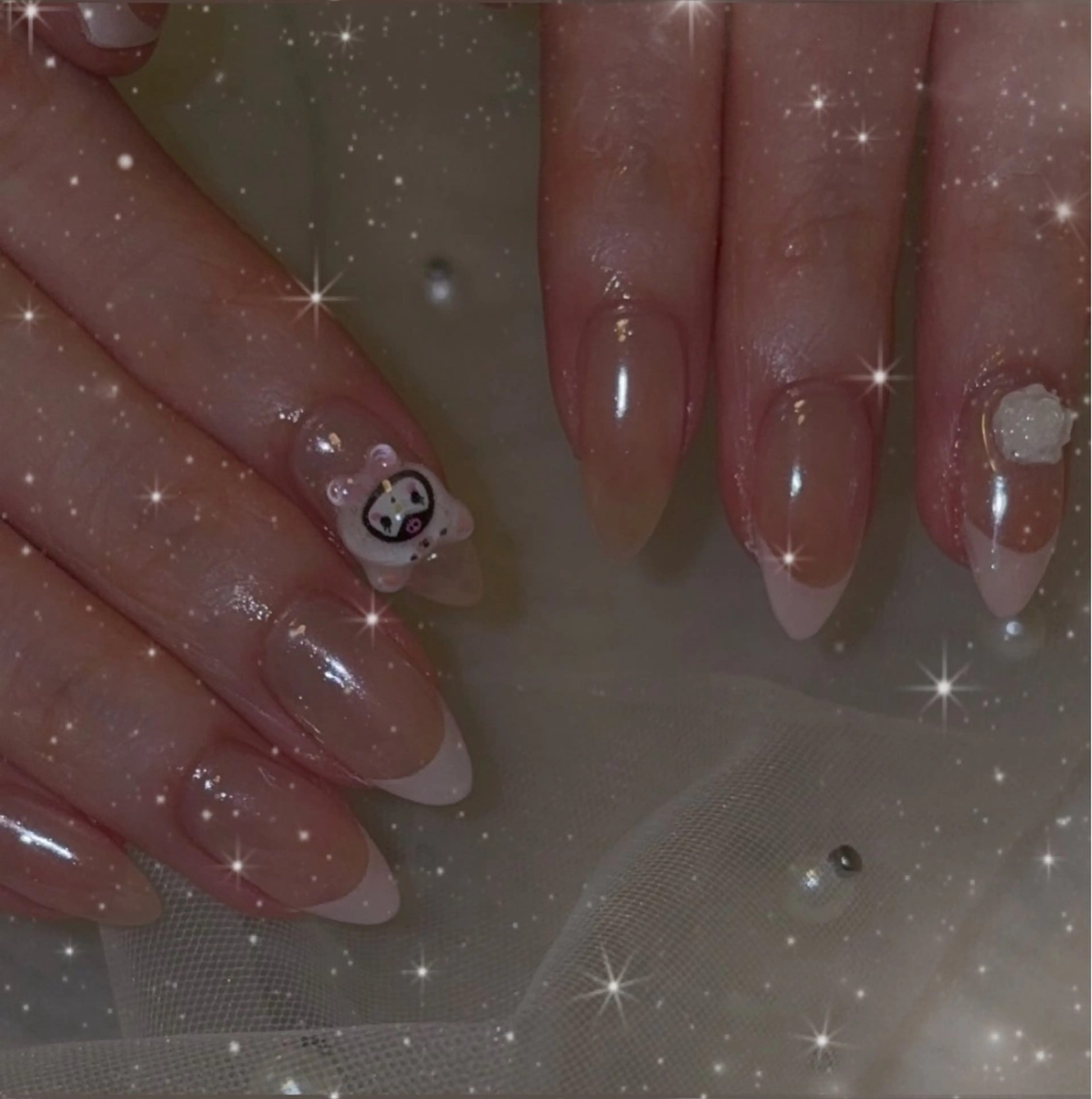 ネイル LUANA所属・LUANA ジュリのネイルデザイン