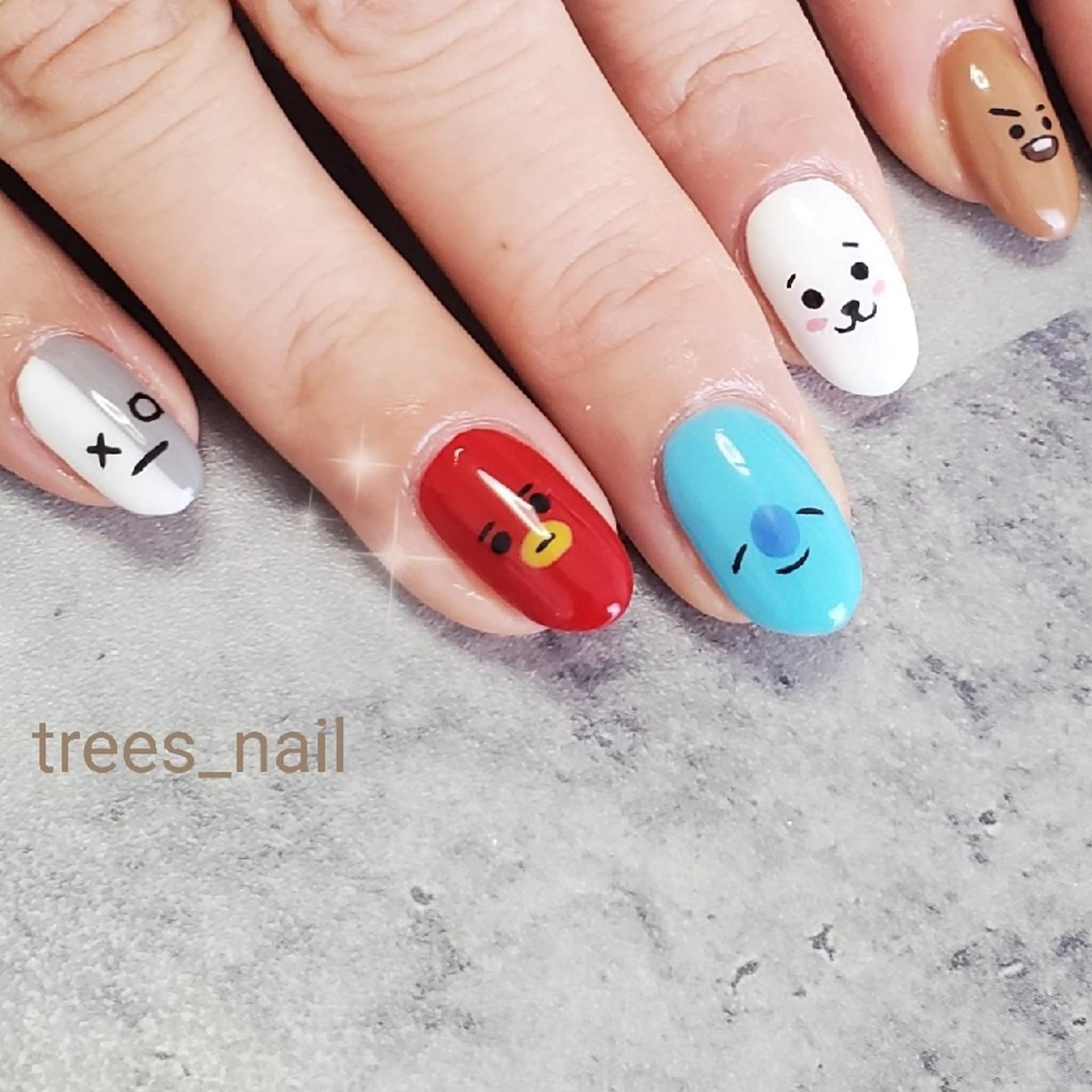 ネイル trees_ nailのネイルデザイン