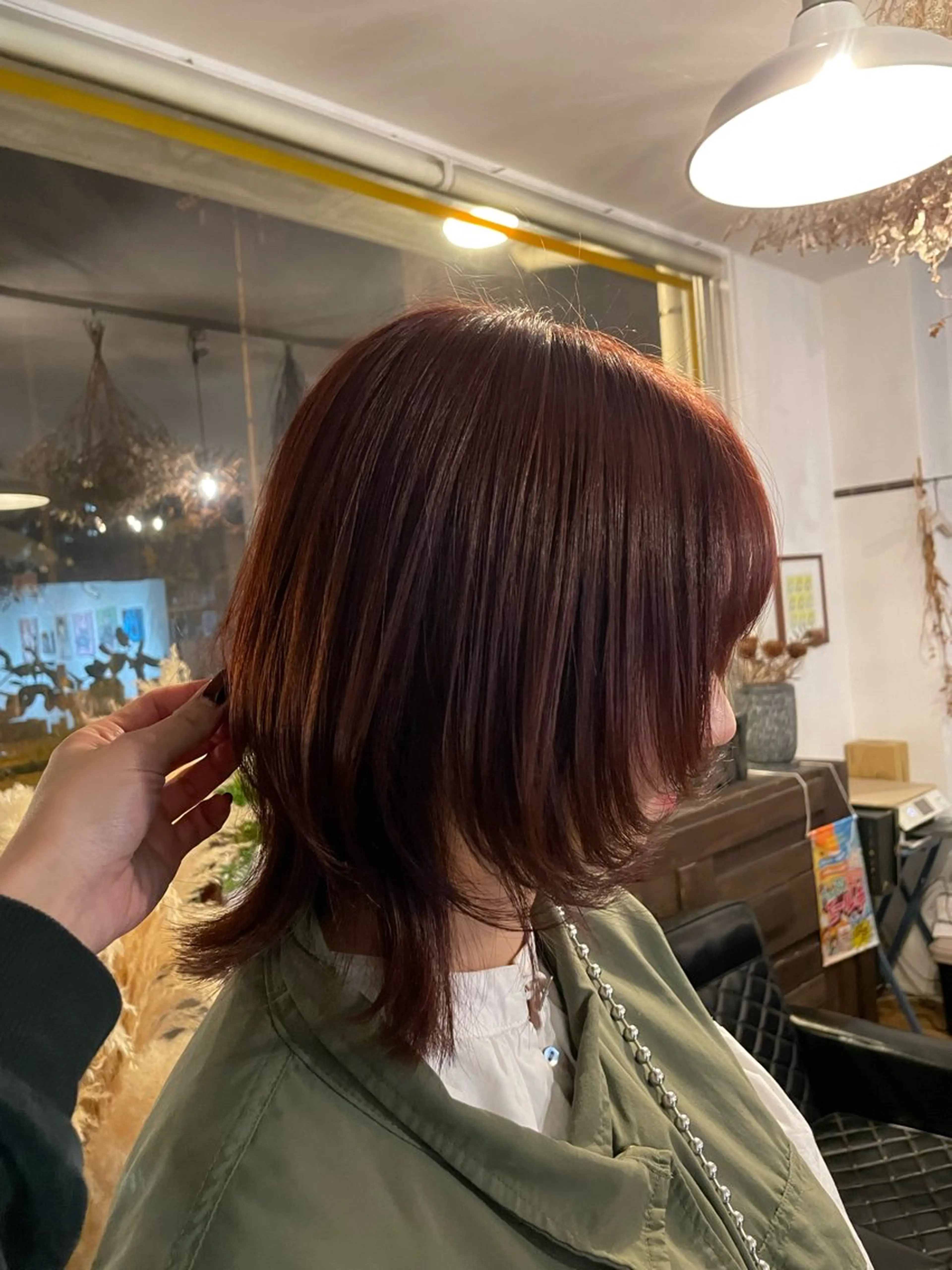 ミディアム カラー カット JERICHO HAIR所属・河野 由佳の眉毛・アイブロウイメージ