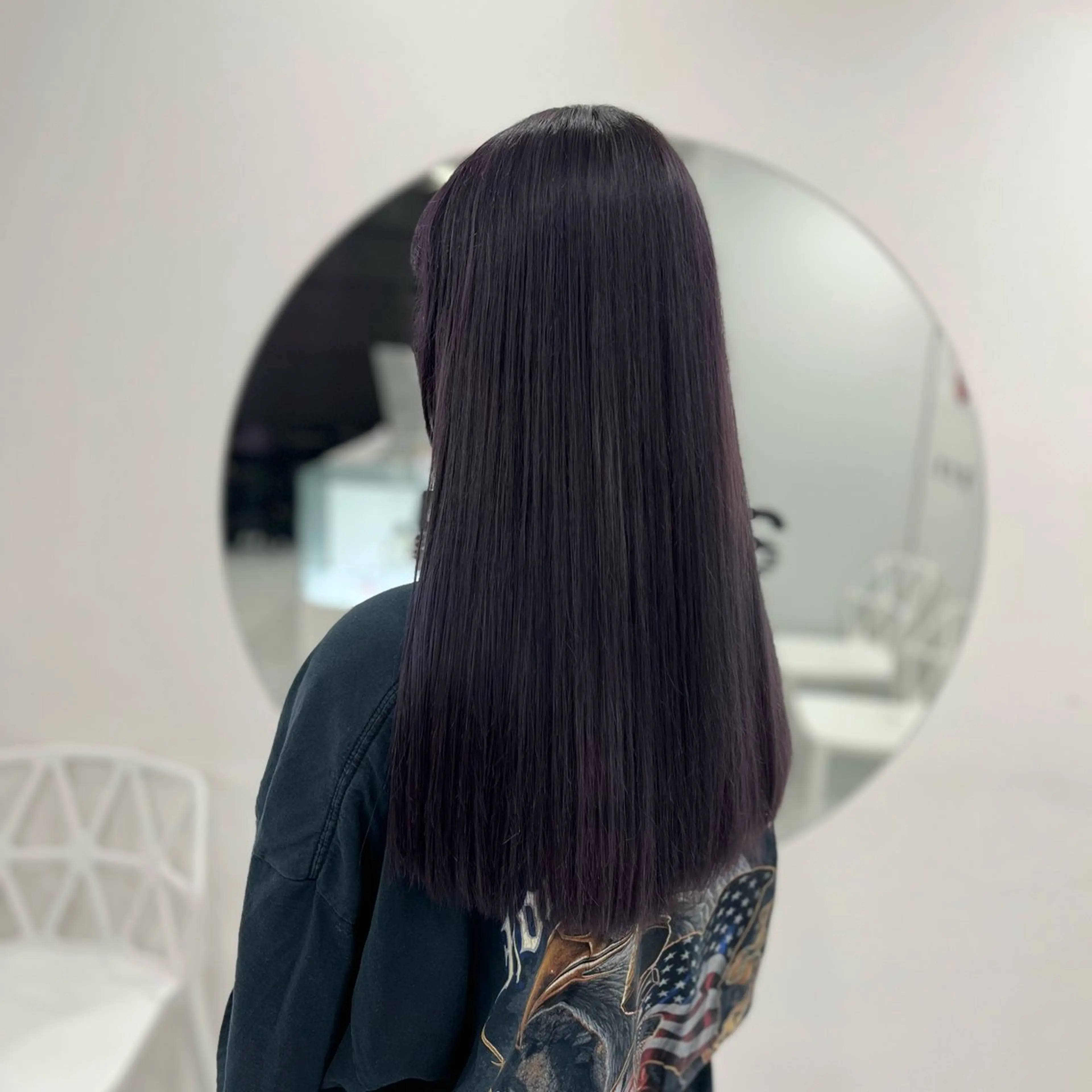 ロング カラー ヘアカラー トリートメント ヘアセット 🩵韓国レイヤー× 寒色カラー🩵のヘアスタイル