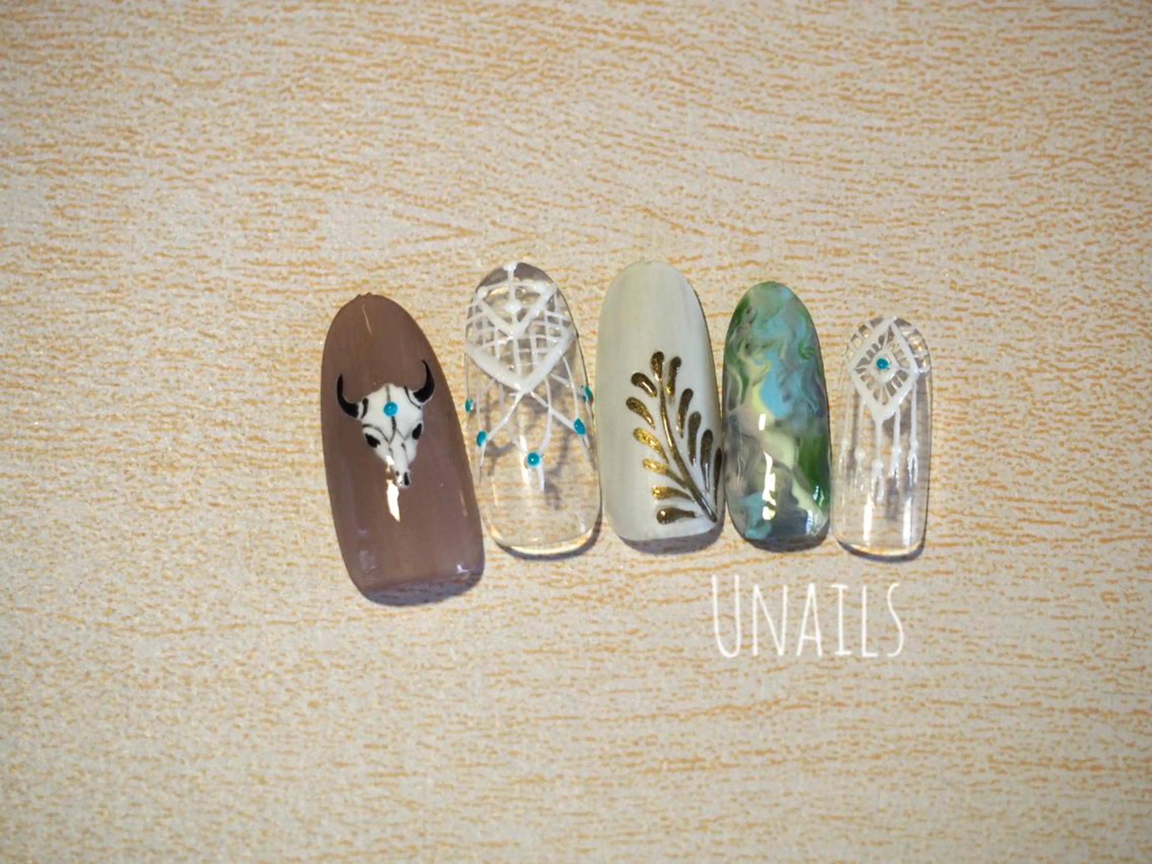 ネイル U nailsのネイルデザイン