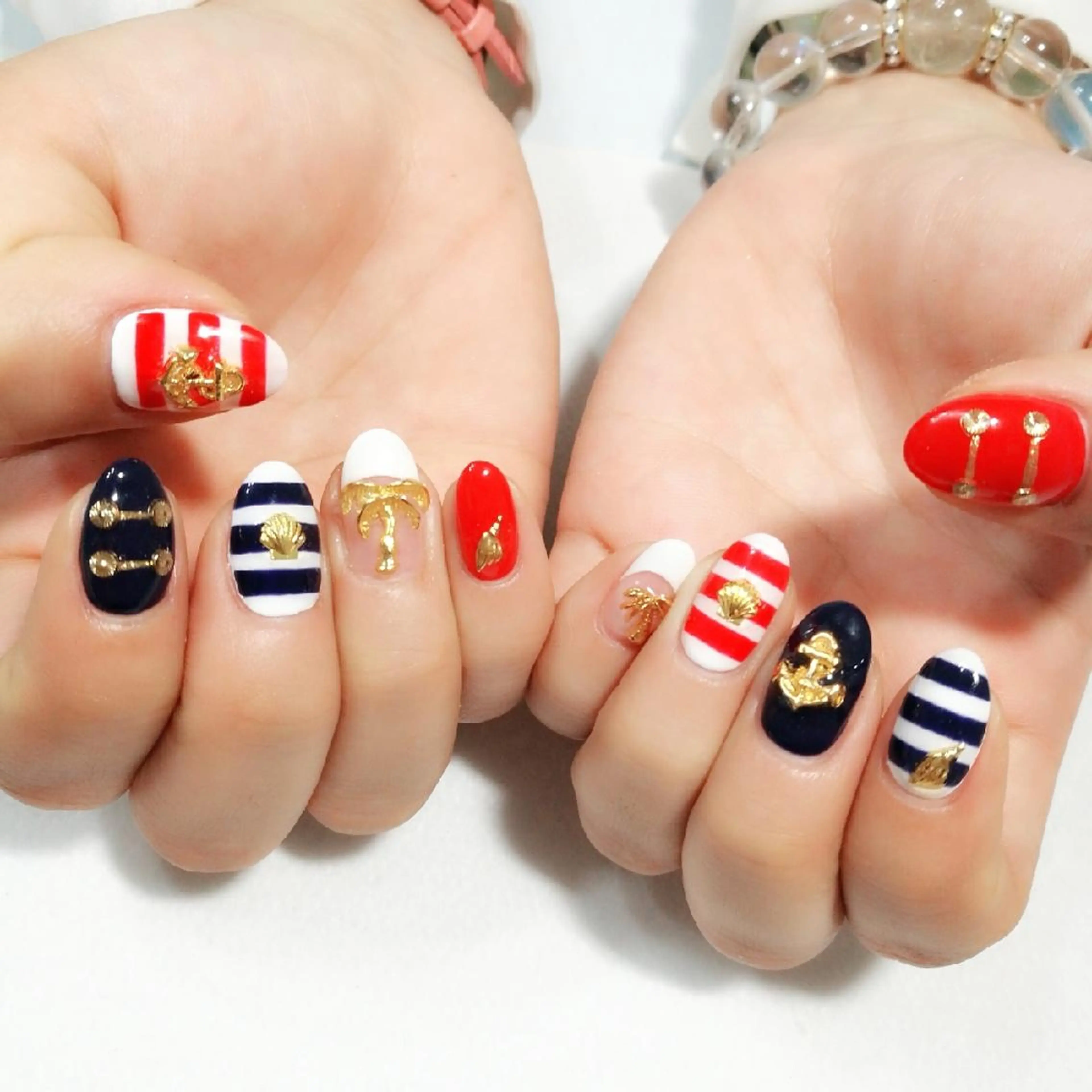 ネイル VIOLUS所属・VIOLUS 関目のネイルデザイン