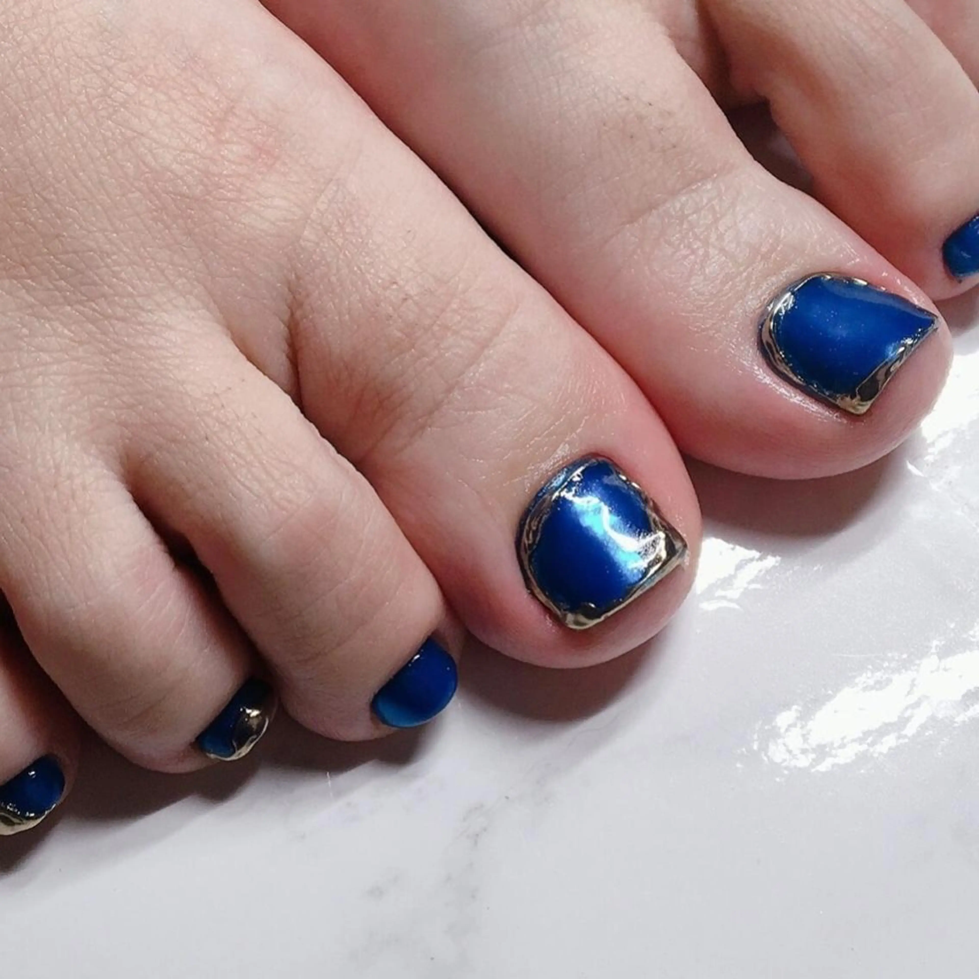 ネイル フットネイル 佐藤 結衣のネイルデザイン