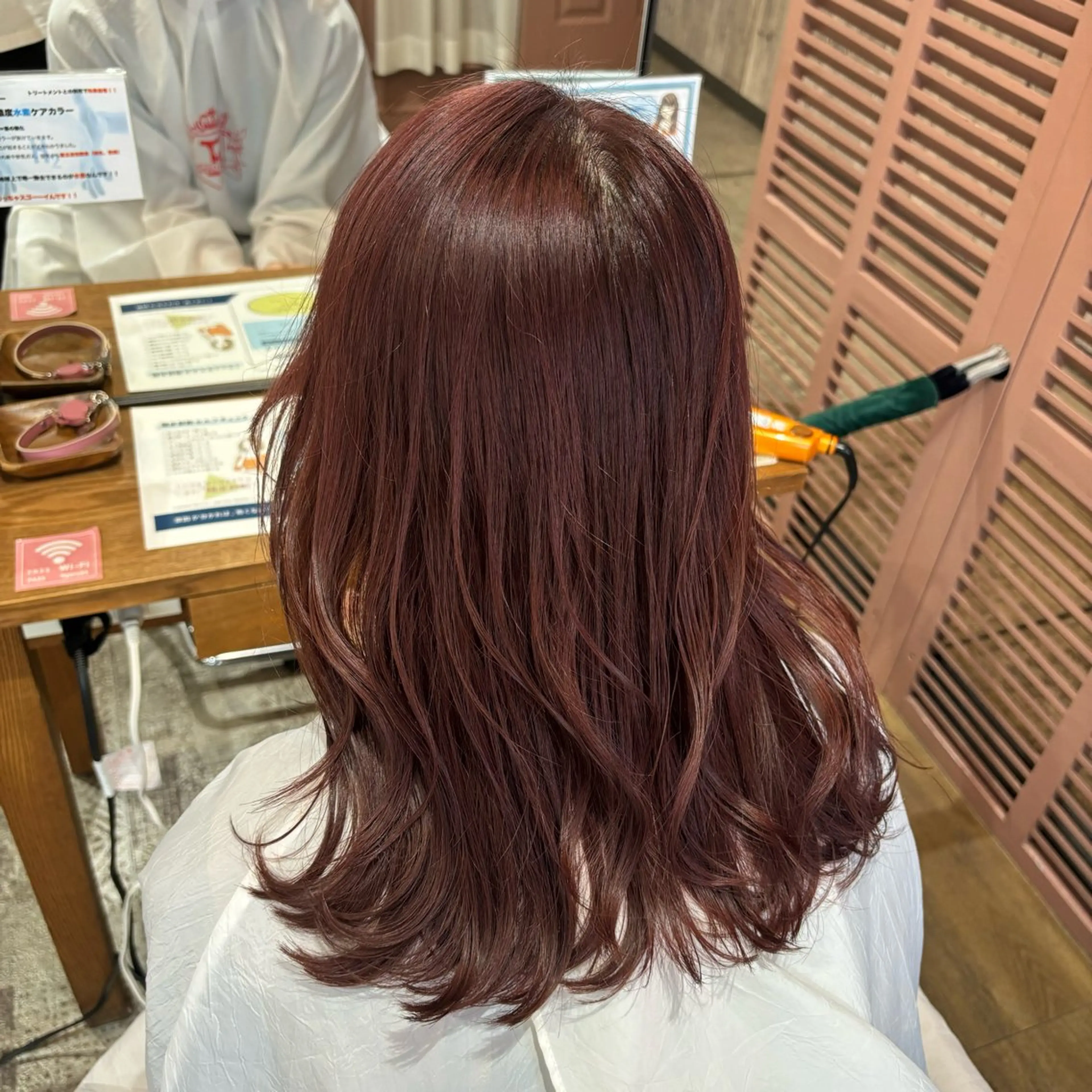 セミロング カット ヘアカラー トリートメント 畑中 優哉のヘアスタイル