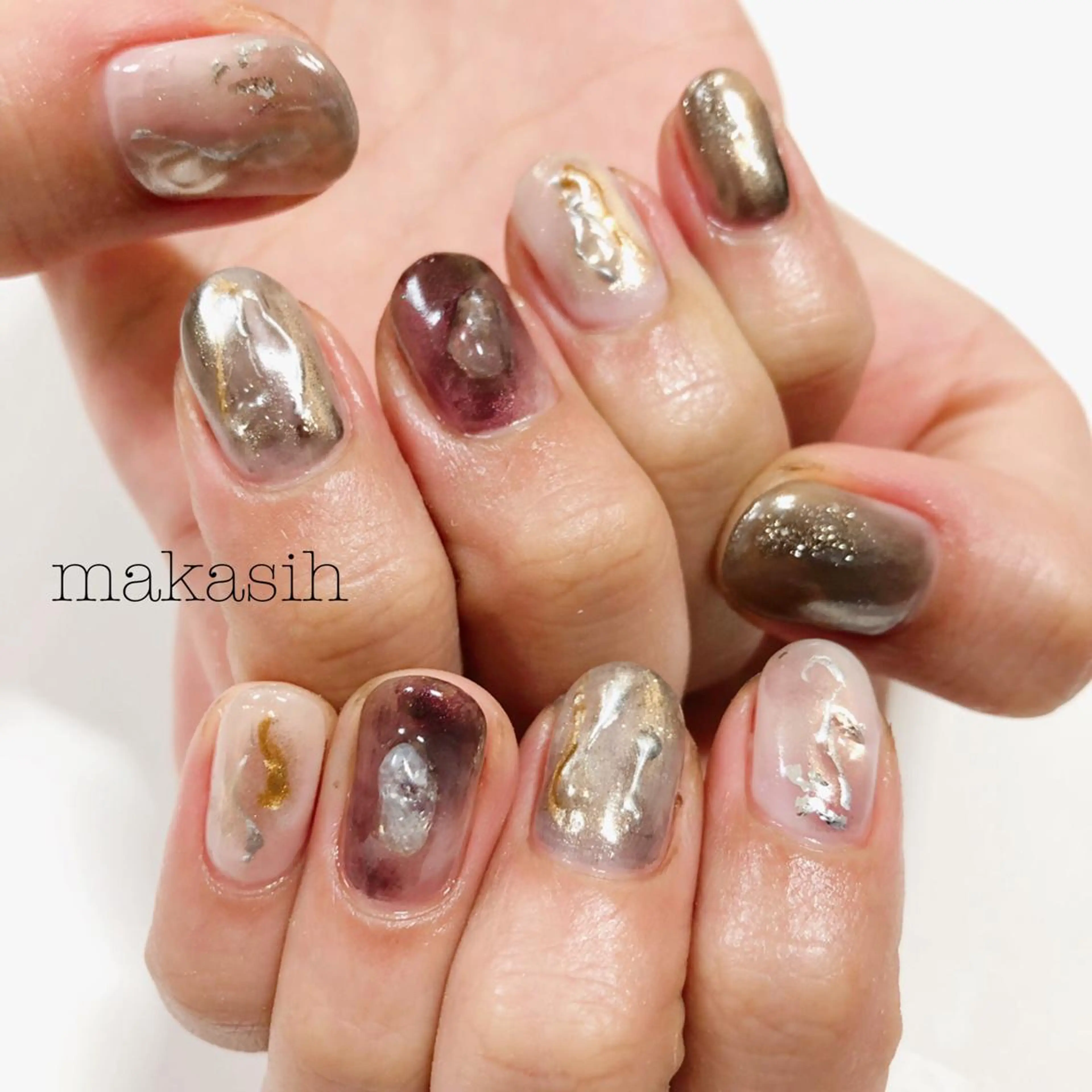 ネイル ニュアンスネイル 山崎 美菜子のネイルデザイン