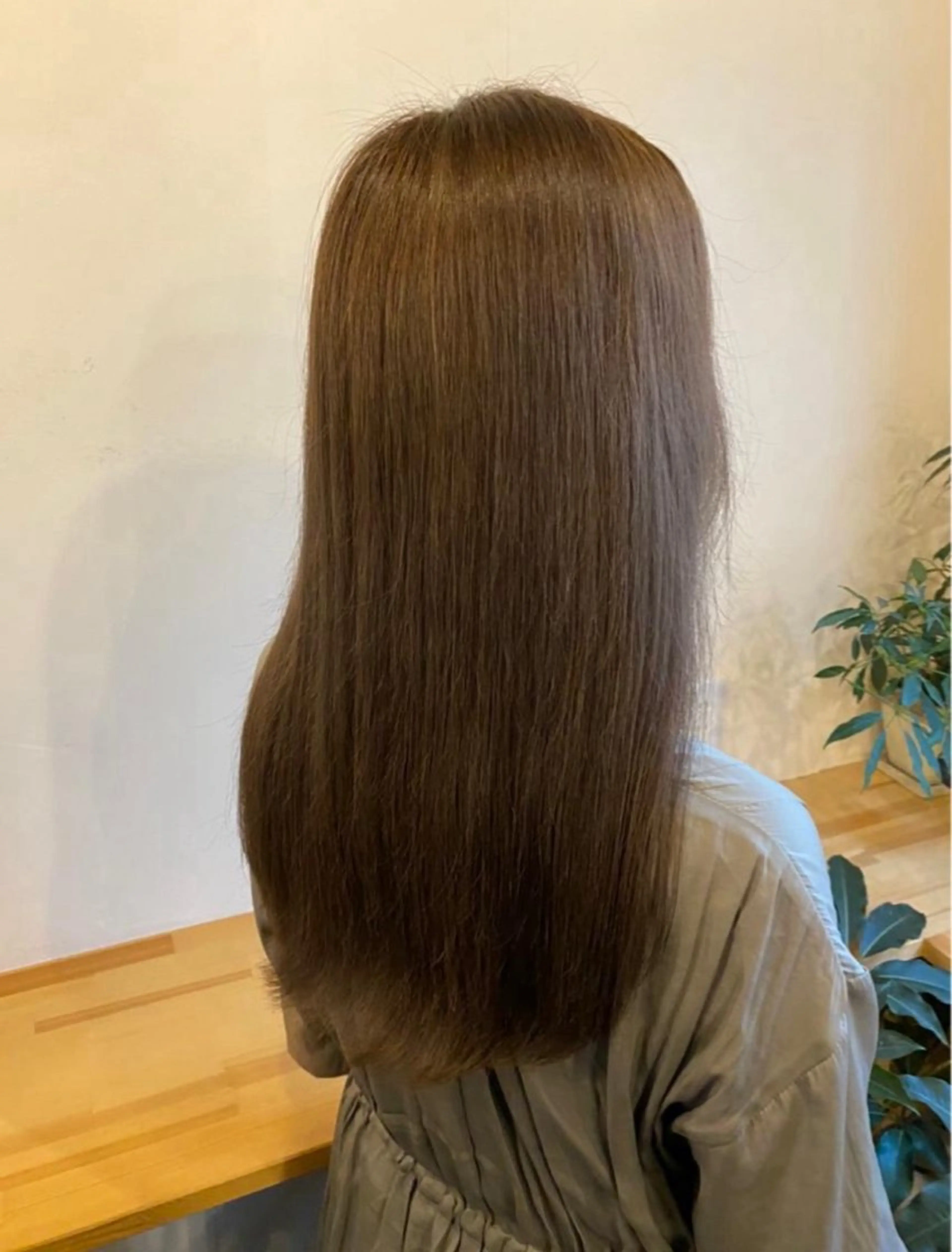 ロング ヘアカラー トリートメント cherir所属・藤井 美陽のヘアスタイル