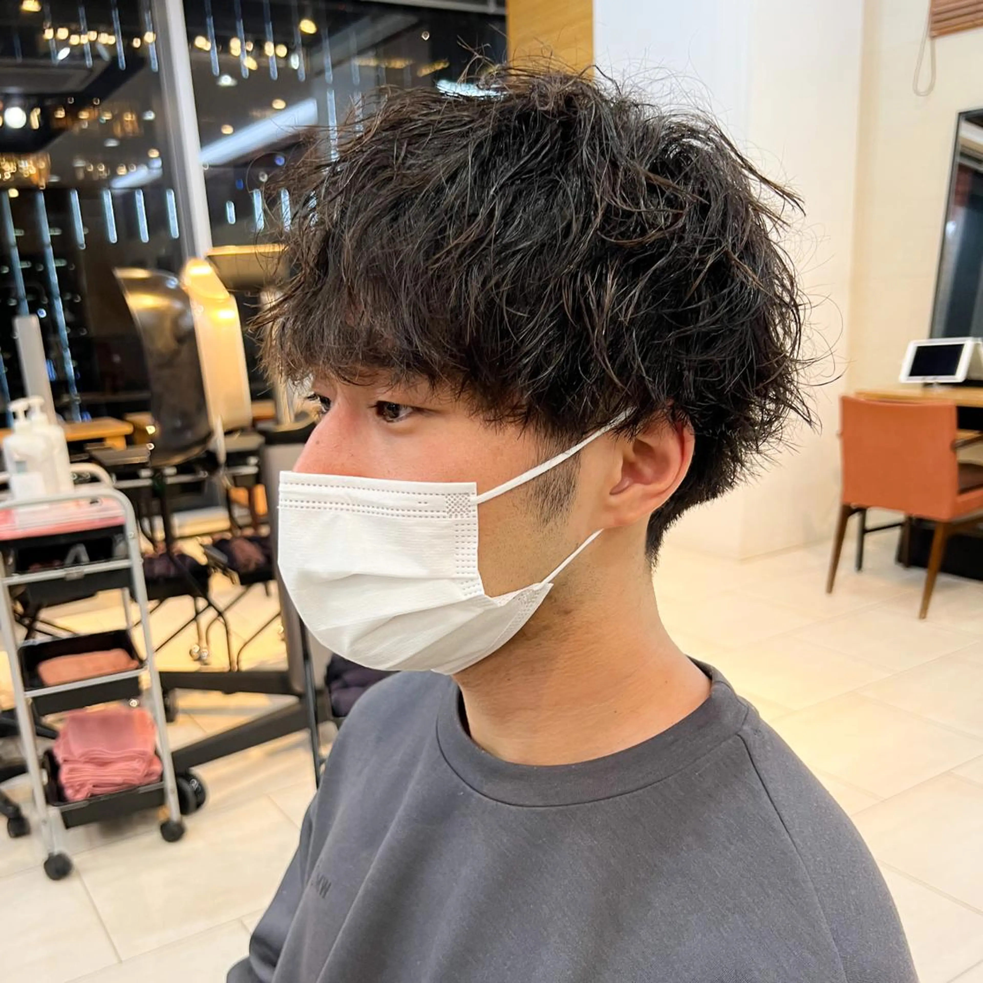 ショート メンズ カット パーマ メンズカット曲がる 縮毛矯正佐々木タクマのヘアスタイル