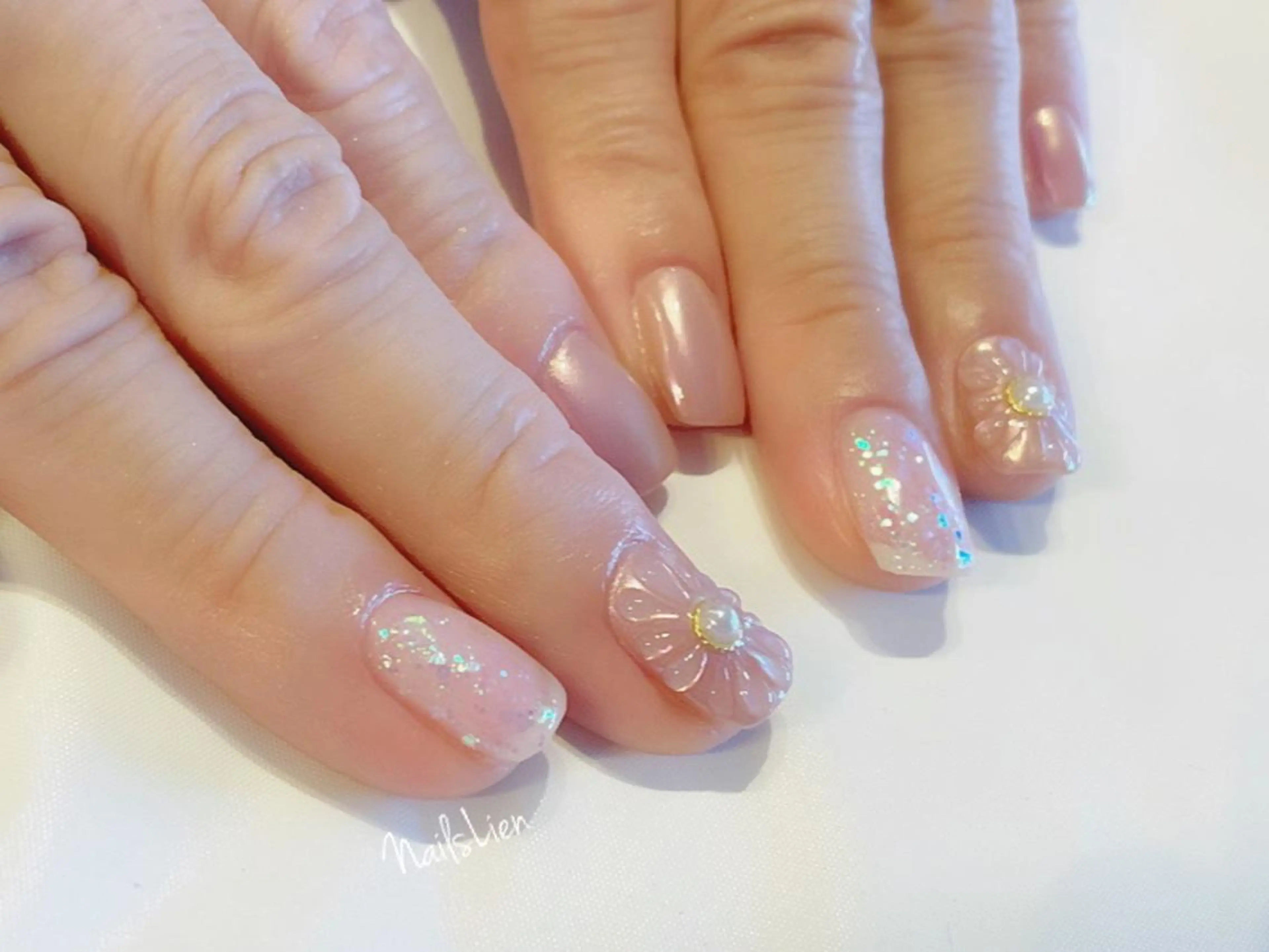 ネイル アニマル柄 フラワーネイル フレンチネイル ガラスフレンチ グラデーション 凛 リンのネイルデザイン