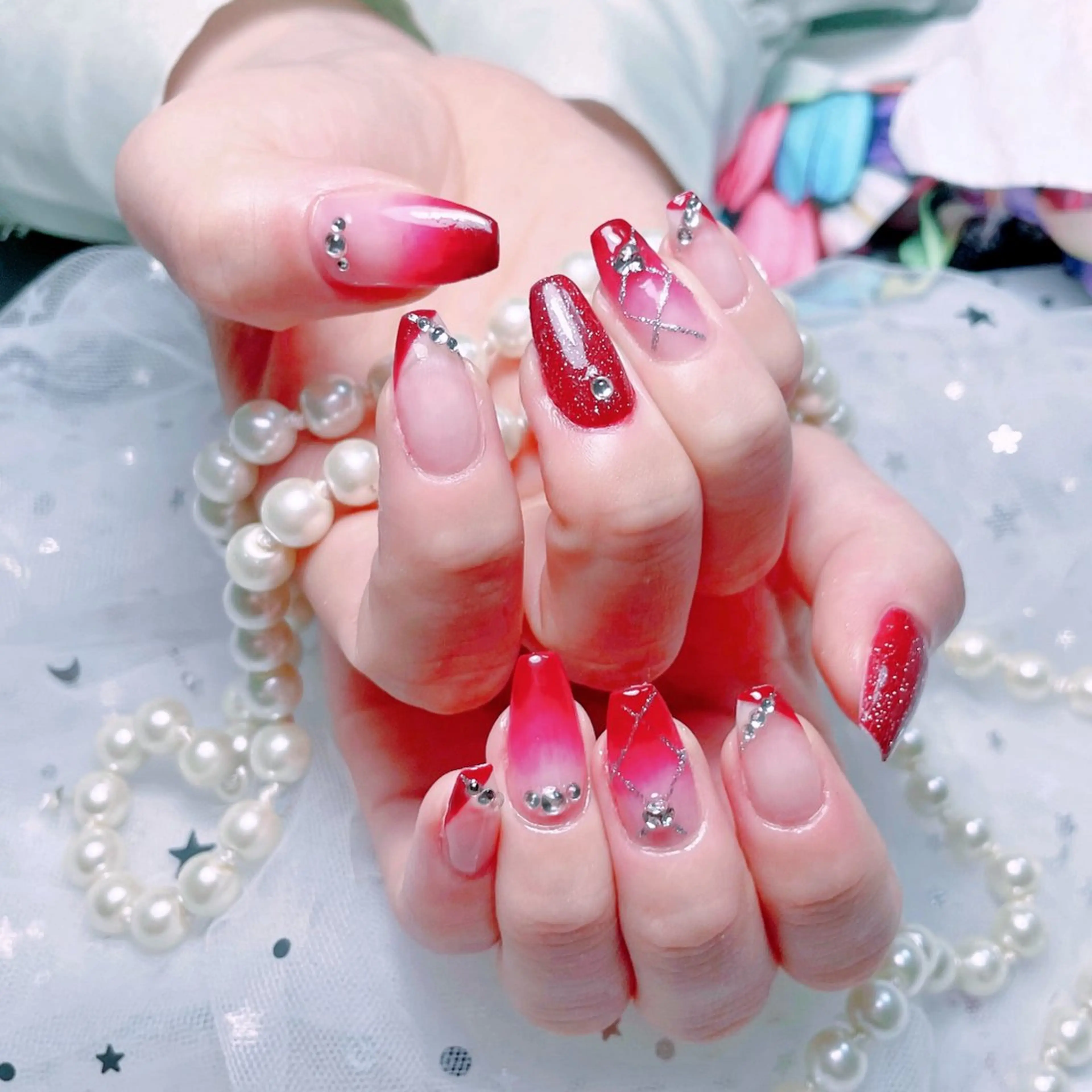 ネイル グラデーション マグネットネイル 持ち込み ニュアンスネイル ワンカラーネイル MUSES  NAIL  SALON所属・MUSES ネイルのネイルデザイン