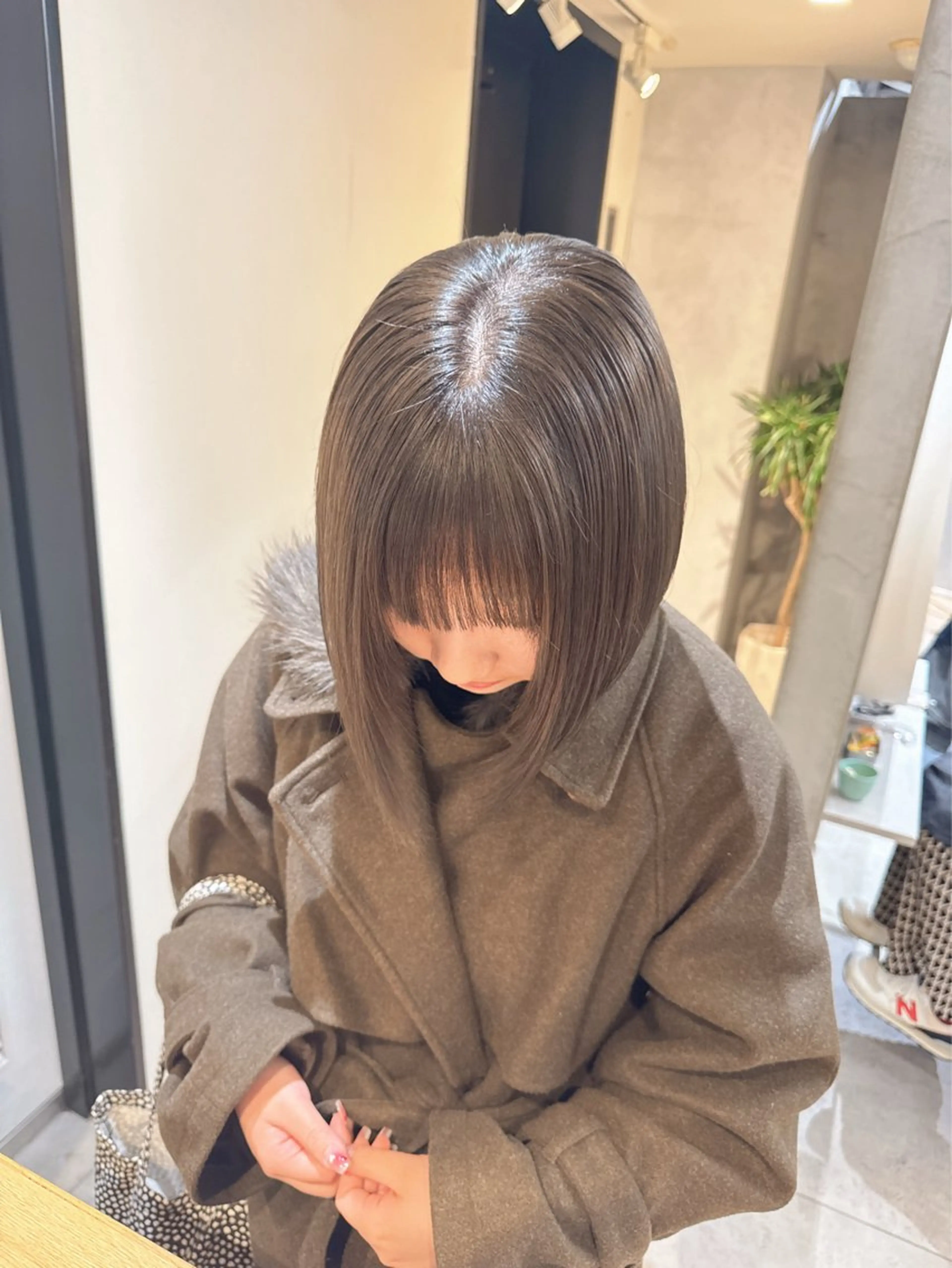 ミディアム カラー ベージュカラー ブリーチ ブラウンカラー 透明感カラー ダブルカラー 赤み無し柔らかカラー 【梅田】madokaのヘアスタイル