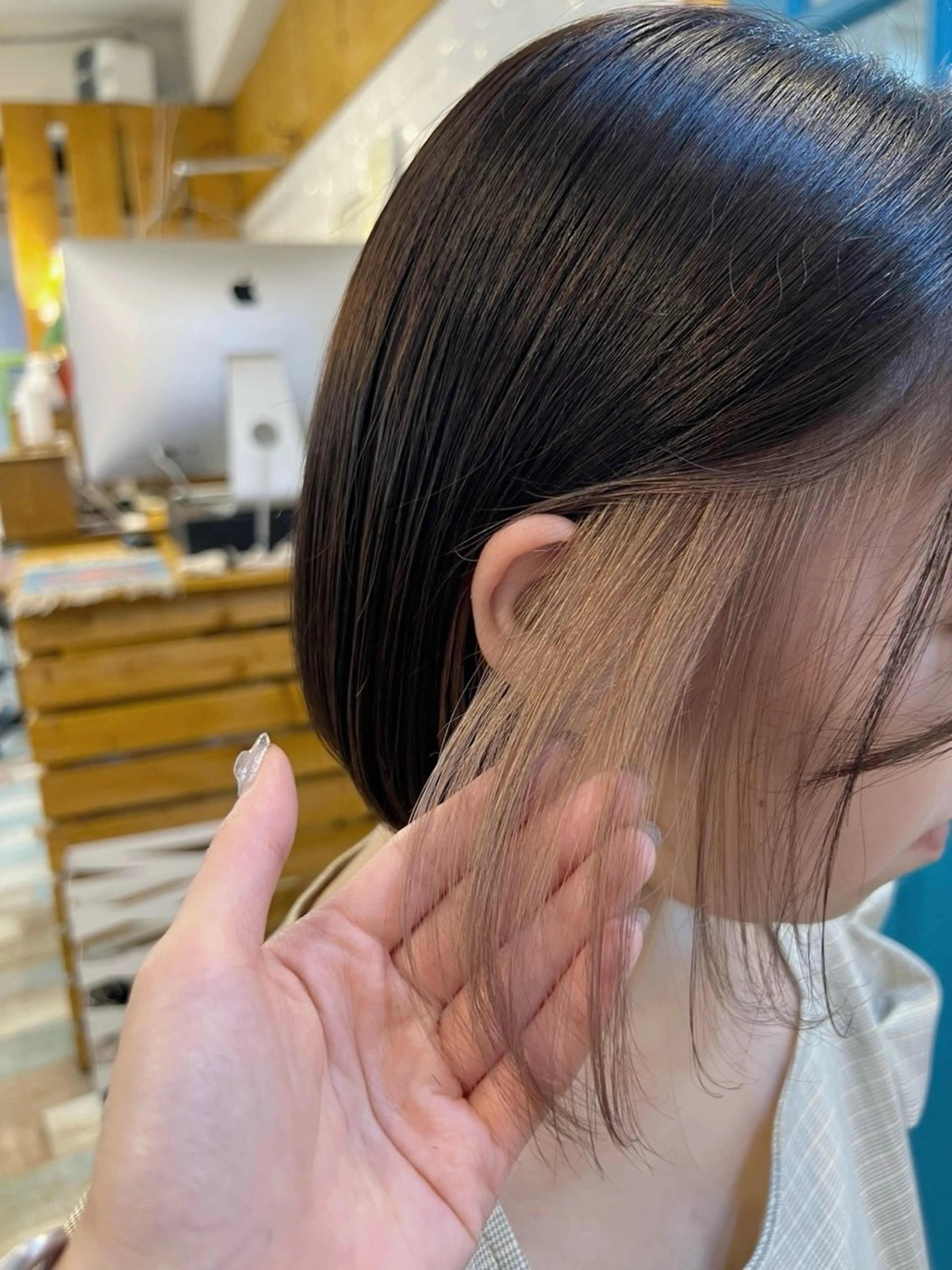 ショート カラー デザインカラー イヤリングカラー ボブ 顔周りカット 髪質改善 カット ヘアカラー トリートメント KANA/ボブ/ インナーカラー/艶髪のヘアスタイル