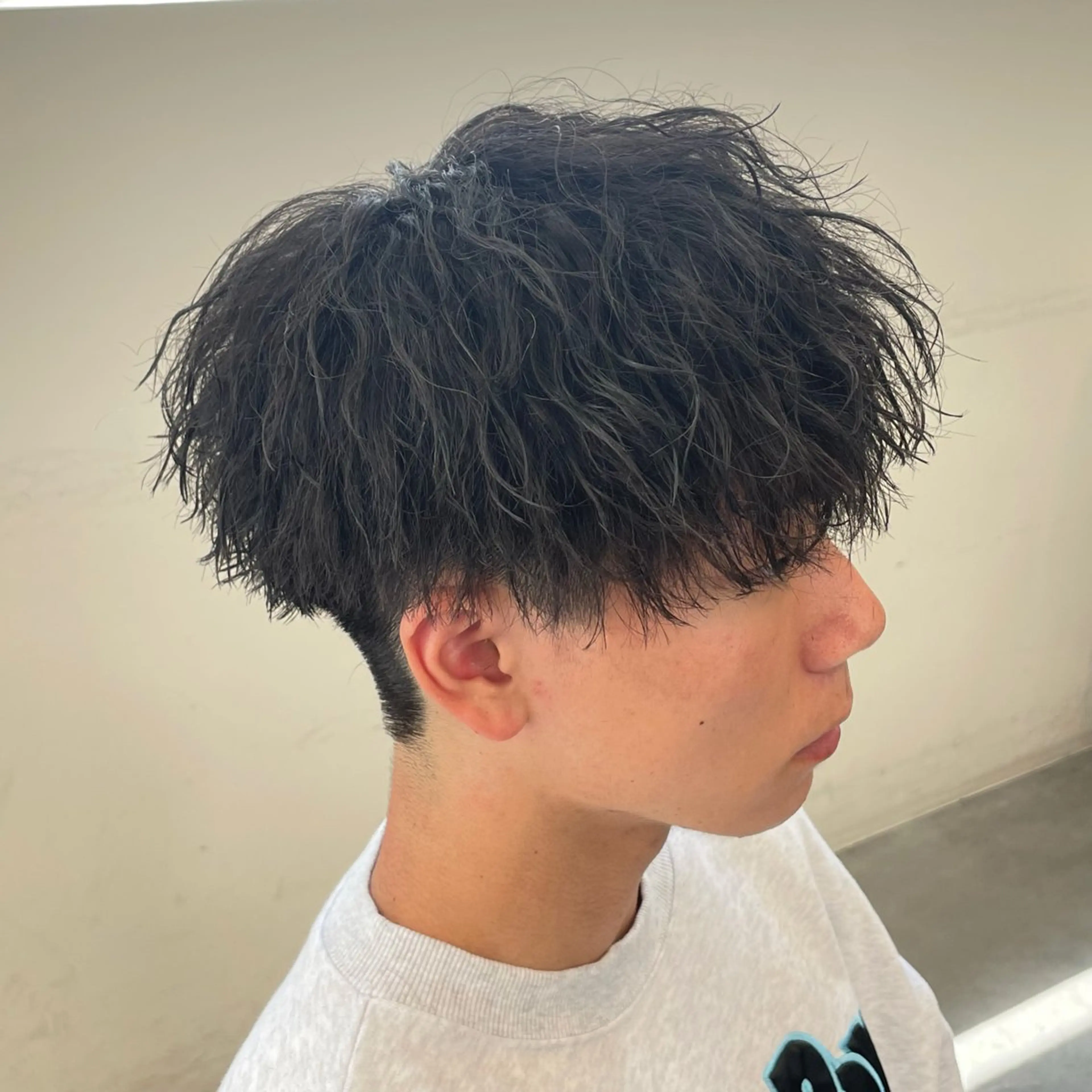 【🔥6月限定🔥】メンズカット+波巻きパーマ、ツイストスパイラルパーマ、ツイストパーマの写真