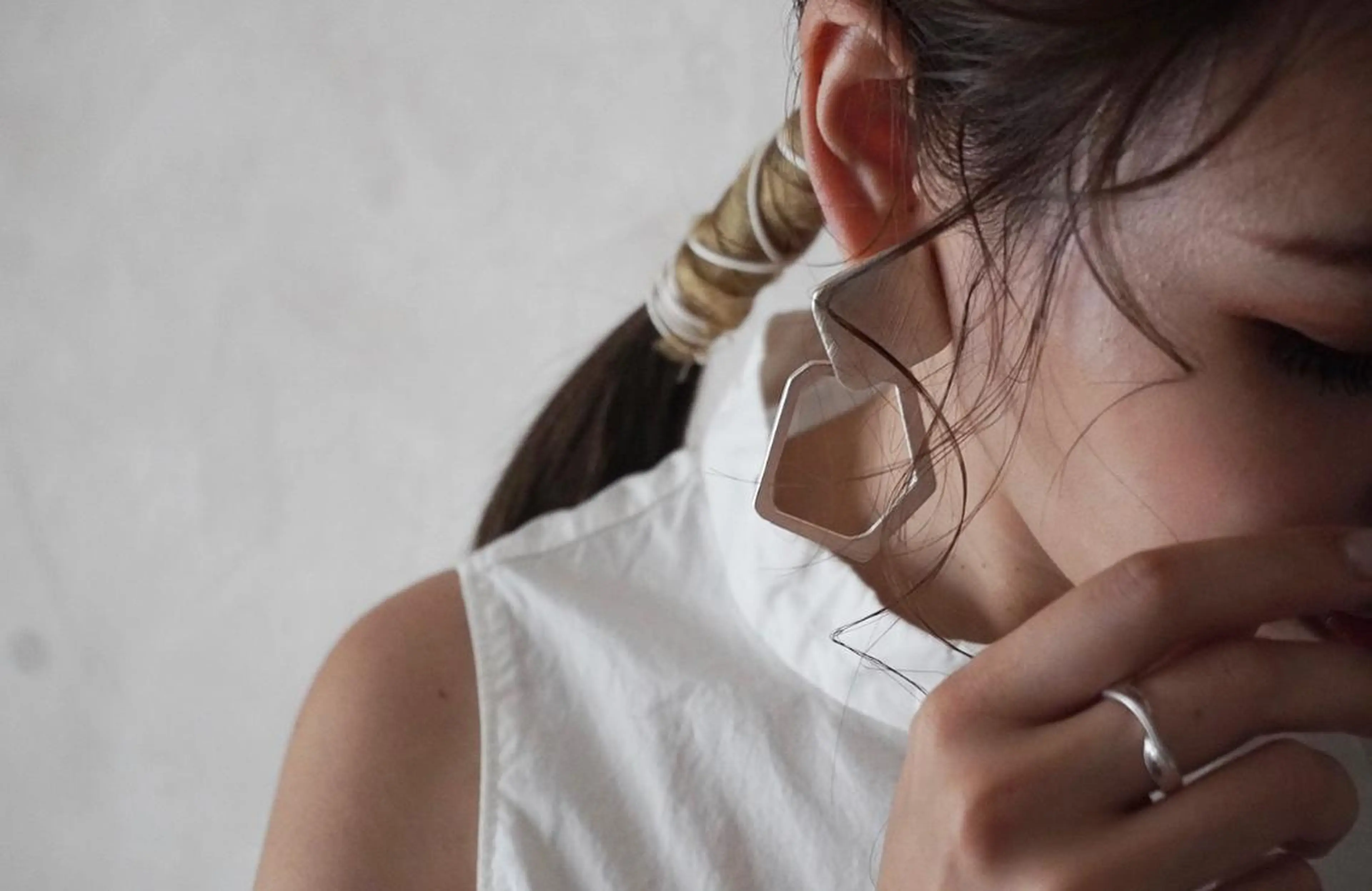 ミディアム ヘアアレンジ HAIR MAKE SALON new me所属・ヘアメイク new meのヘアスタイル