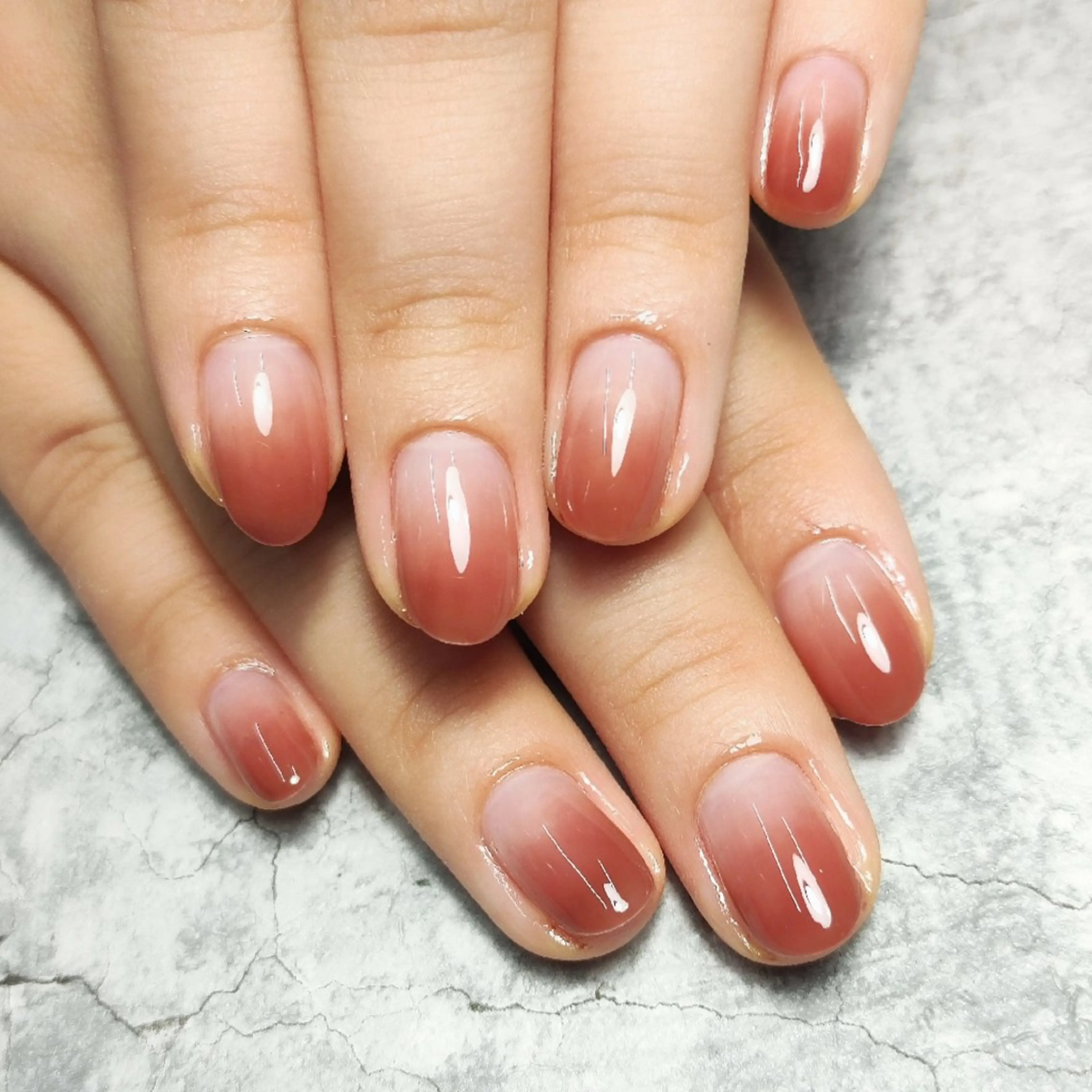 ネイル ブラウン グラデーション ピンク ハンドネイル 個人サロン saltnailのネイルデザイン