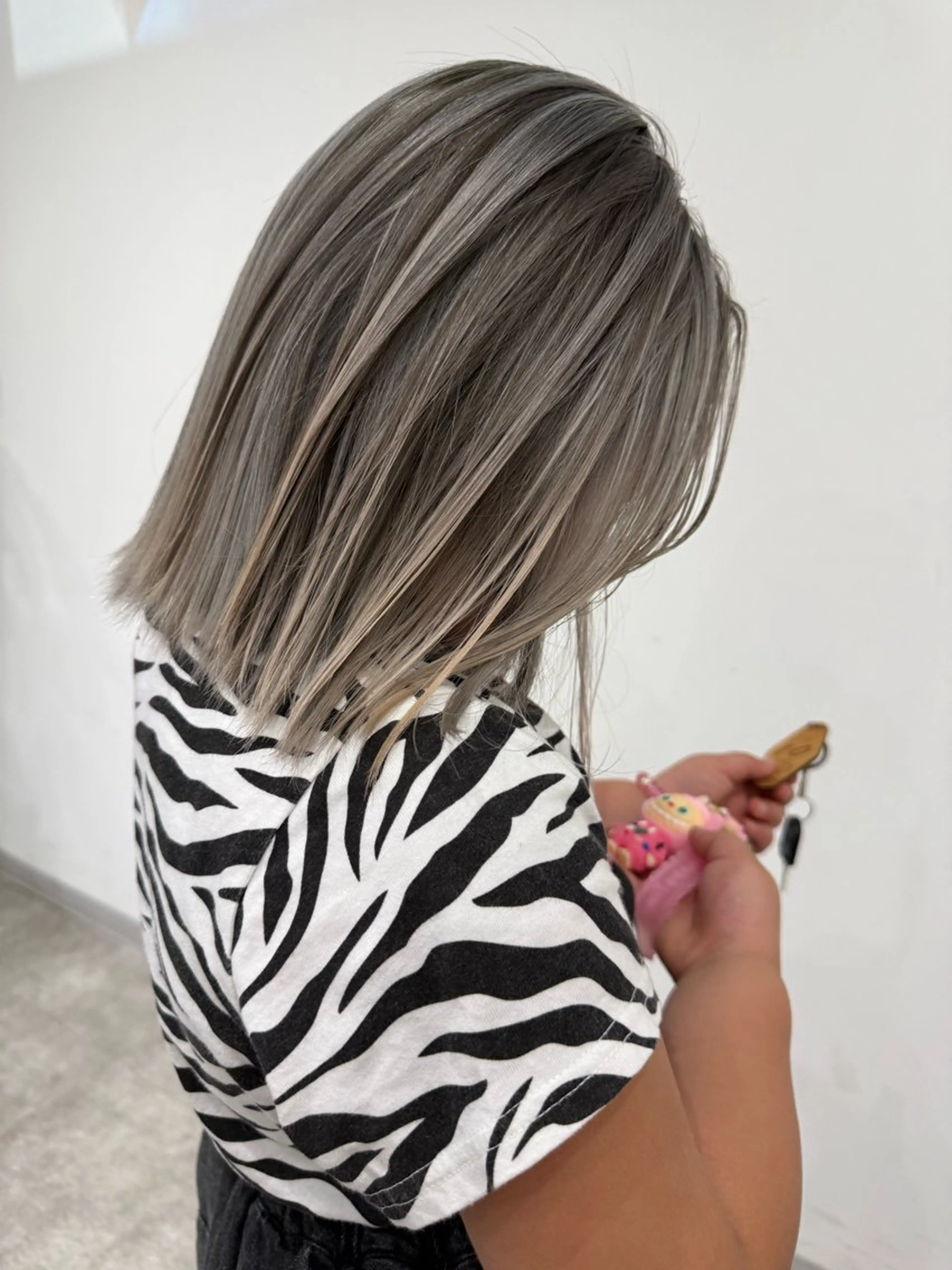 ミディアム レイヤーカット LA.MIU★ Mayuのヘアスタイル