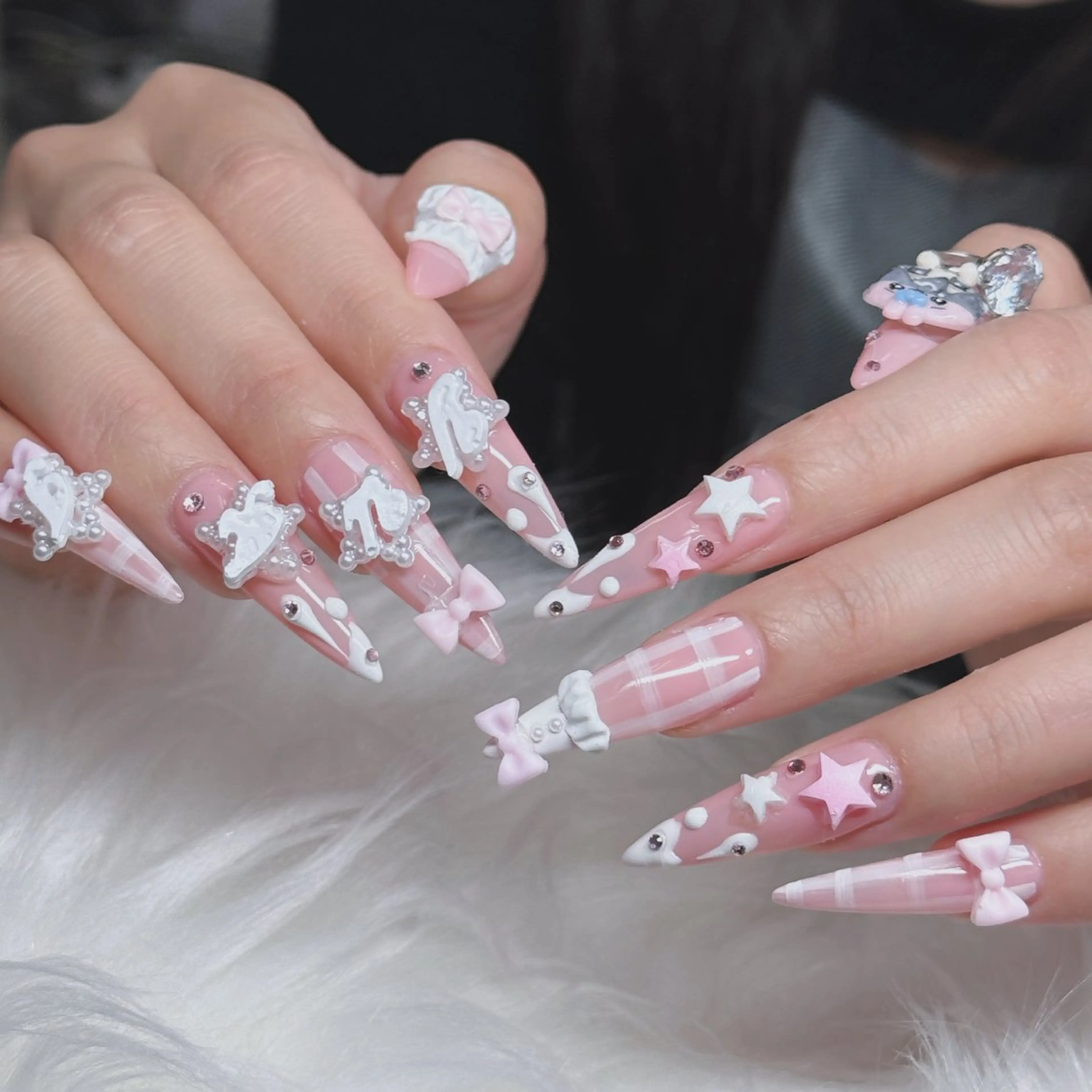 ネイル ロングネイル マグネットネイル リボン 夏ネイル スーパーロングネイル ハンドネイル Hani nailsalonのネイルデザイン
