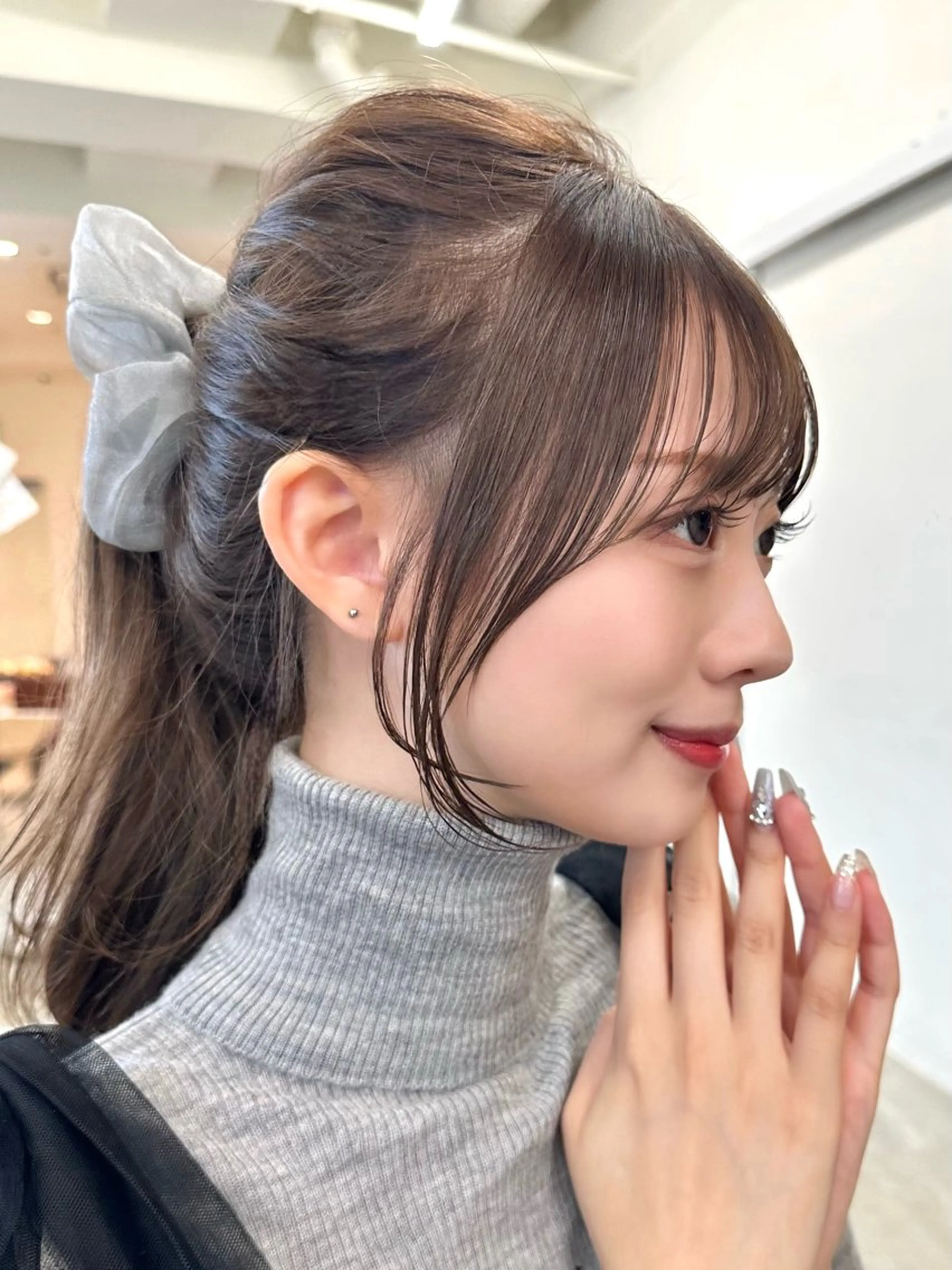 セミロング ヘアアレンジ カット 顔周りcut/ 艶ワンカラー♥ちさきのヘアスタイル