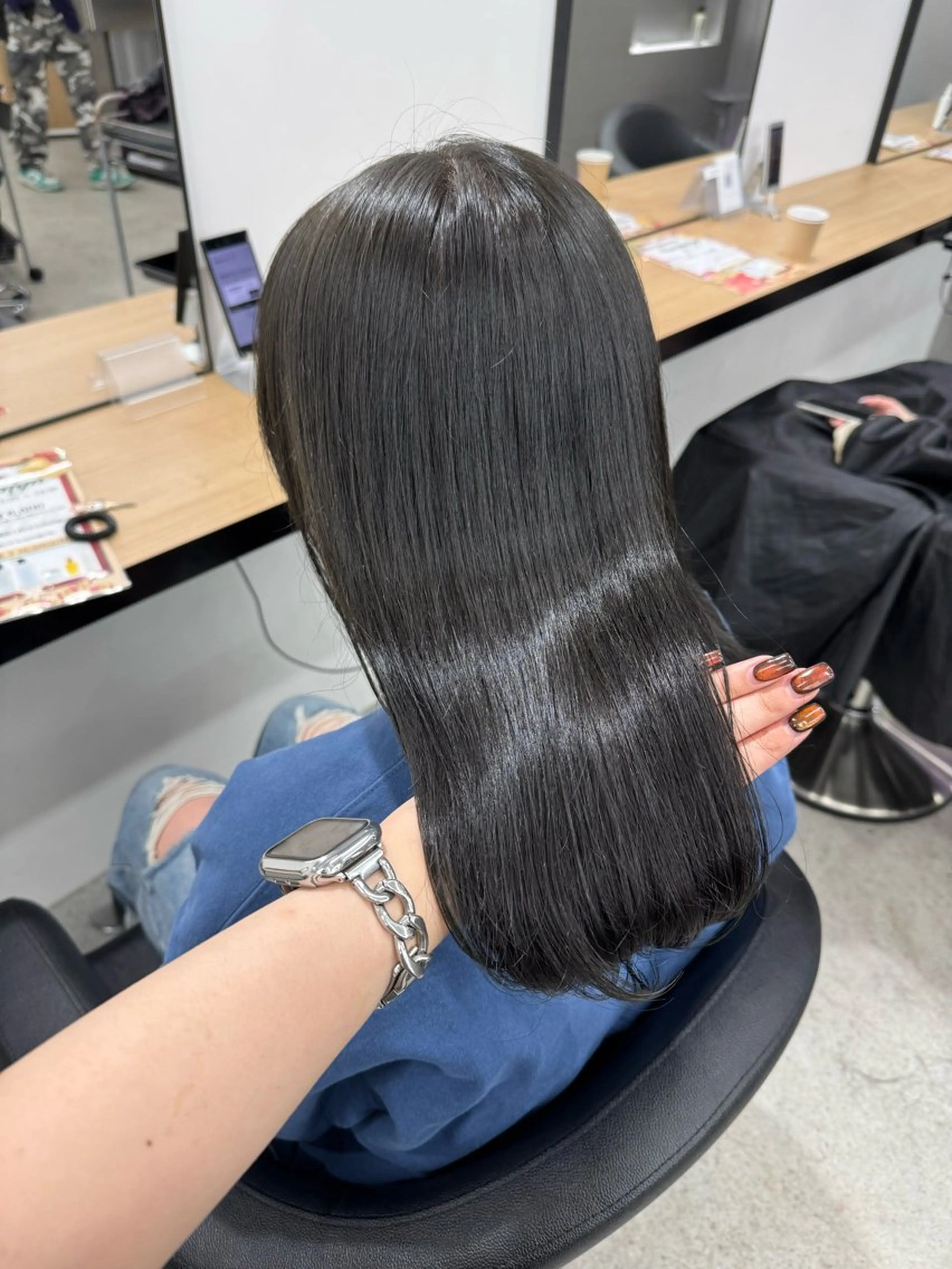 ロング カラー カット ヘアカラー 暗髪🩶ラベンダー/ ブルー/ユウナ🤍のヘアスタイル
