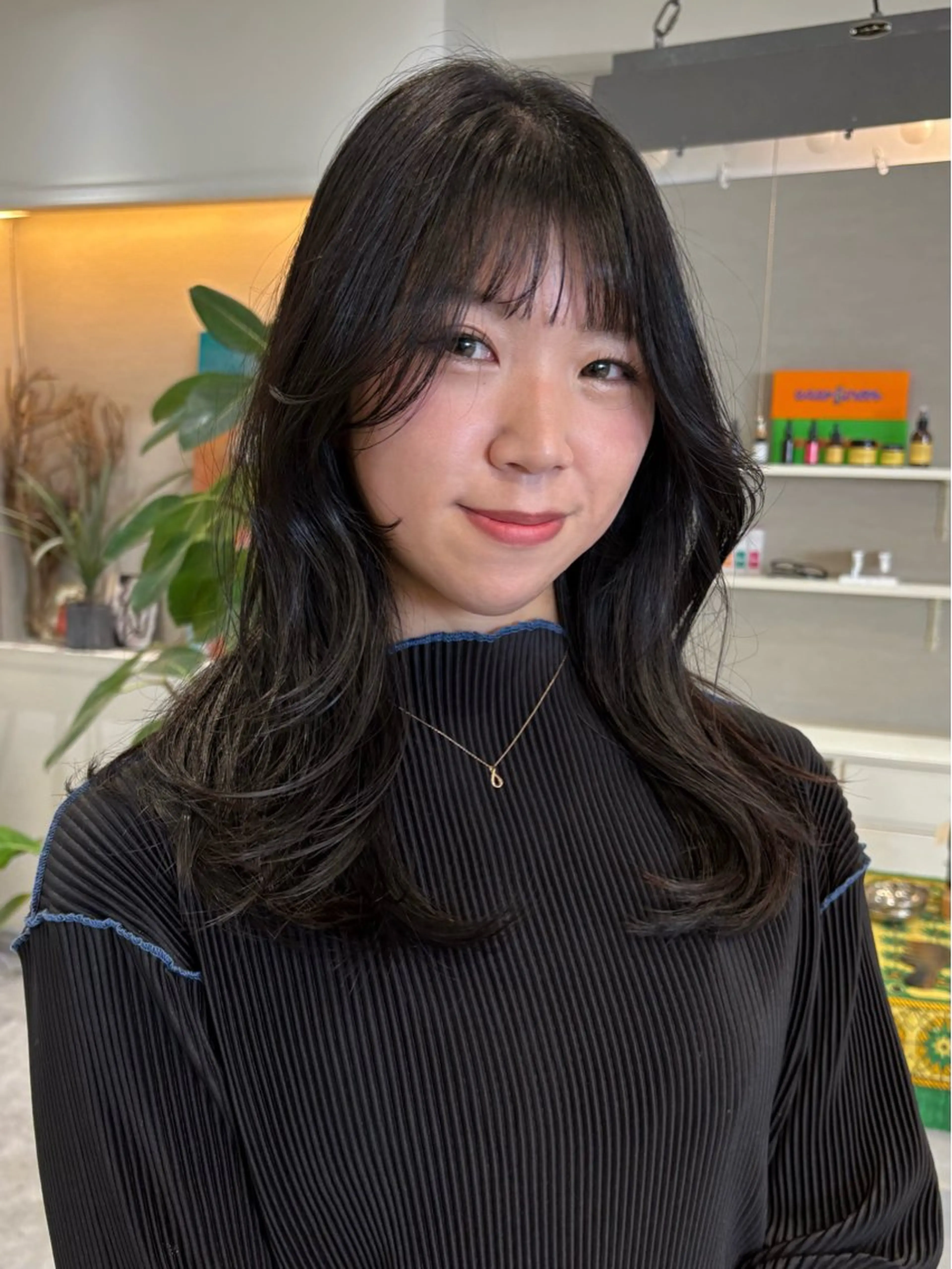 セミロング SIKI yuuna モテ韓国ヘア☁️のヘアスタイル