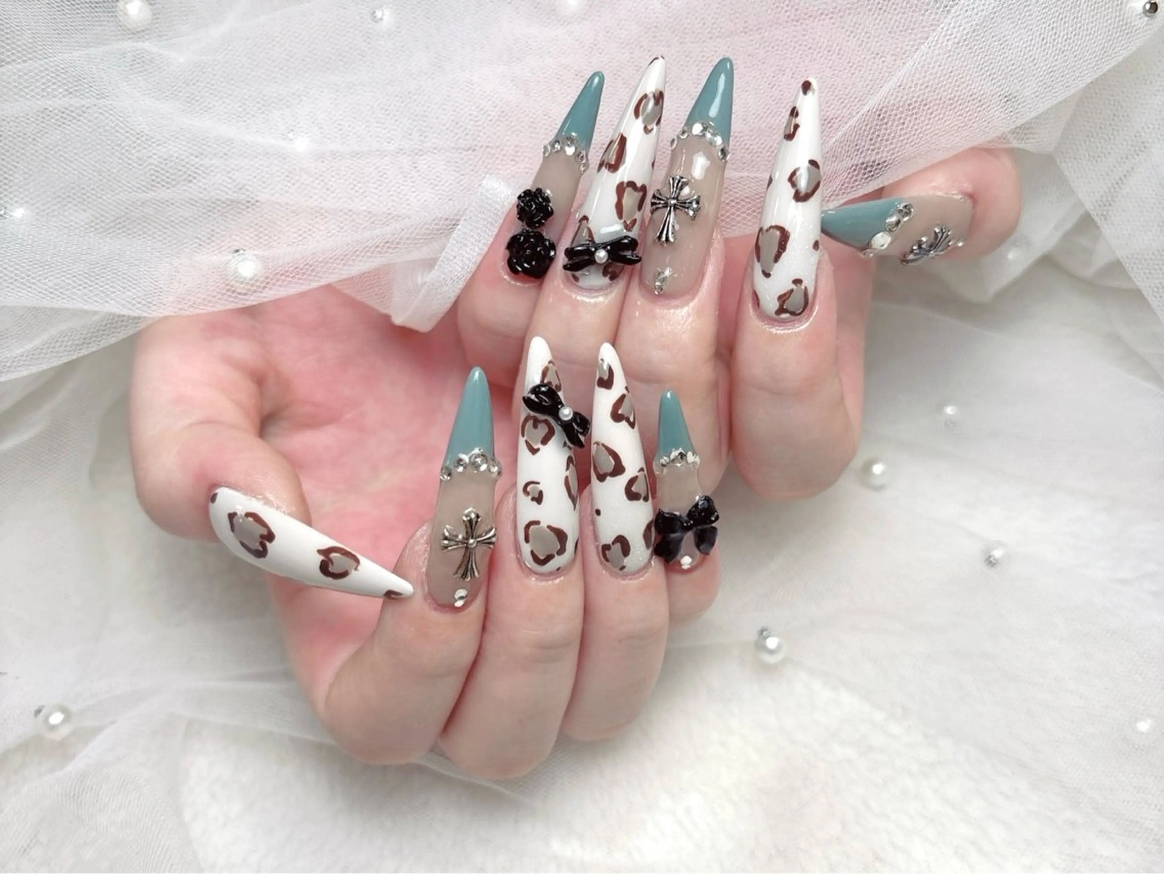 ネイル ハンドネイル ハンドケア R1🎀Nail💕 池袋東口店のネイルデザイン