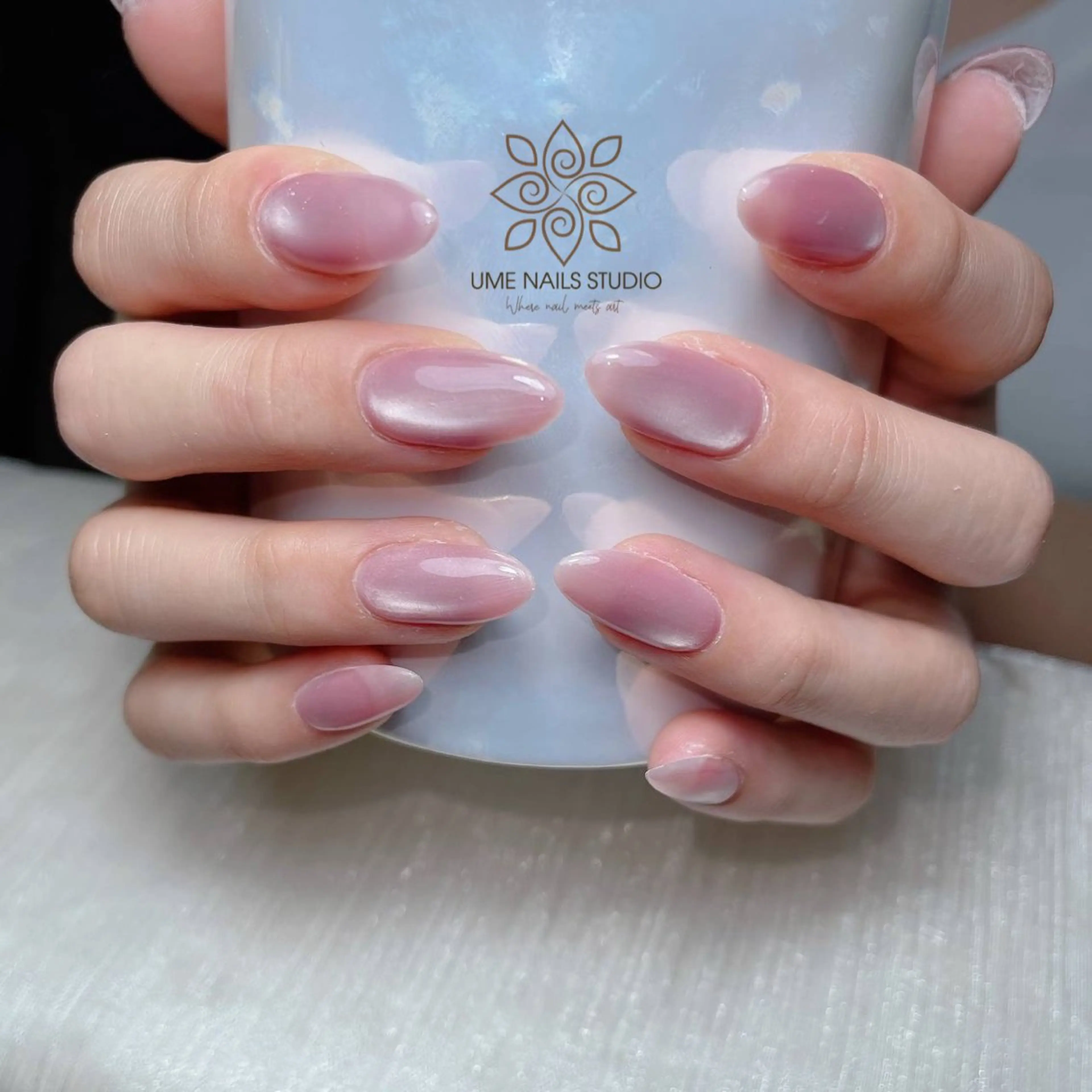 ネイル チークネイル クリアネイル ガーリー キラキラネイル 韓国ネイル ハンドネイル Ume Nail Studioのネイルデザイン