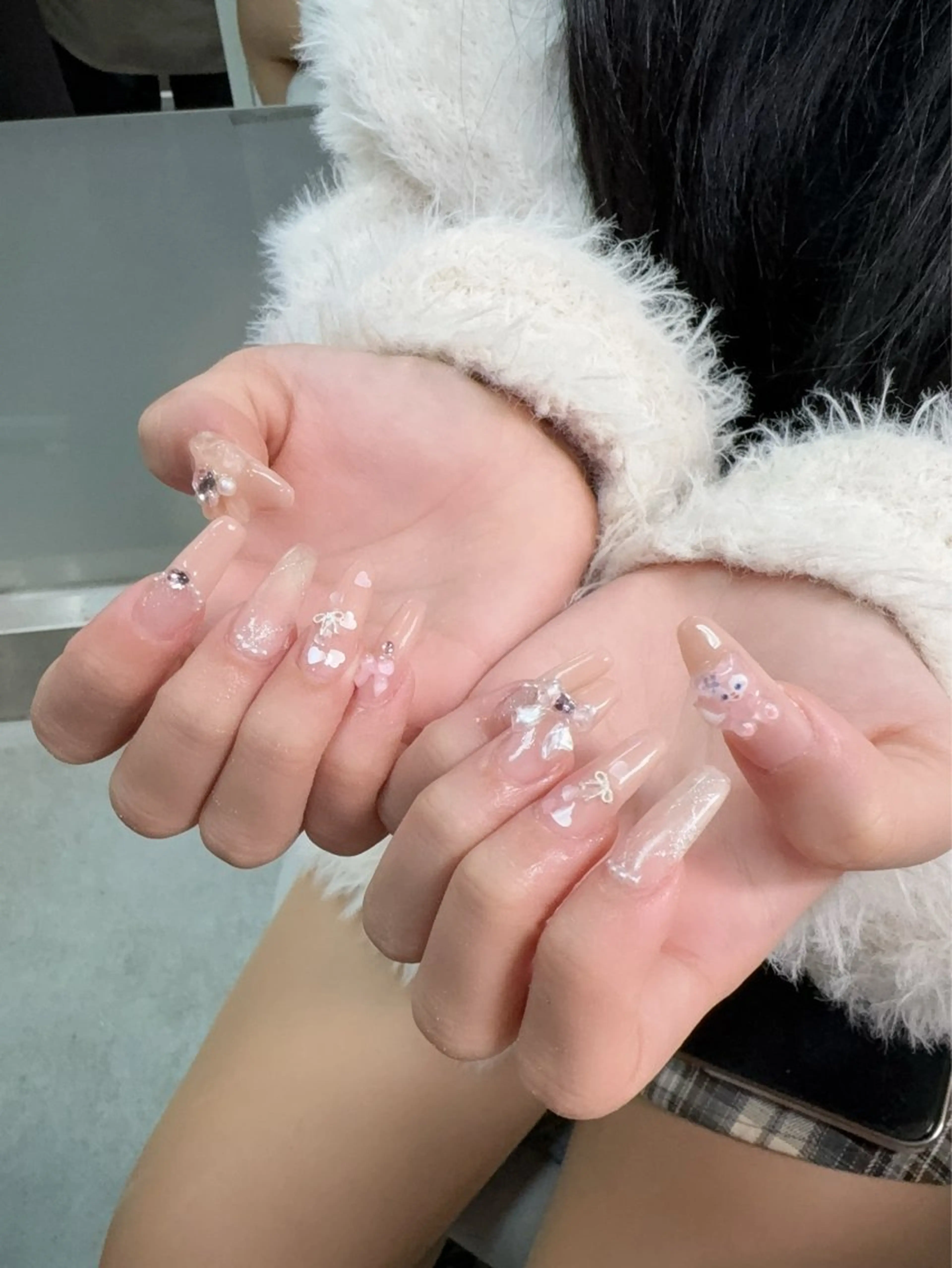 ネイル アートネイル 持ち込み リボン ハンドネイル フットネイル Nailsalon mui.所属・中家 亜紗子のネイルデザイン