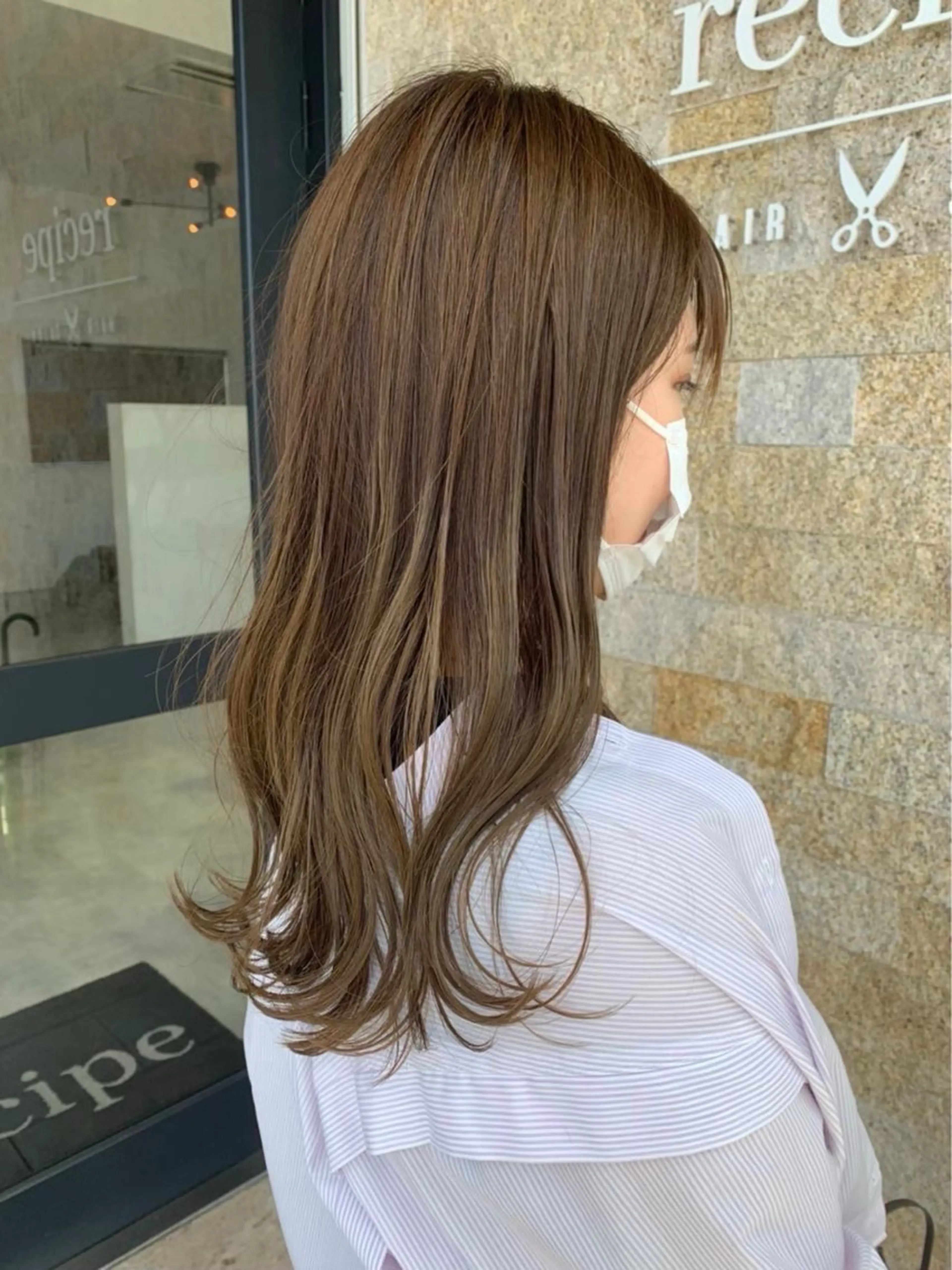 セミロング 平山 千紗のヘアスタイル