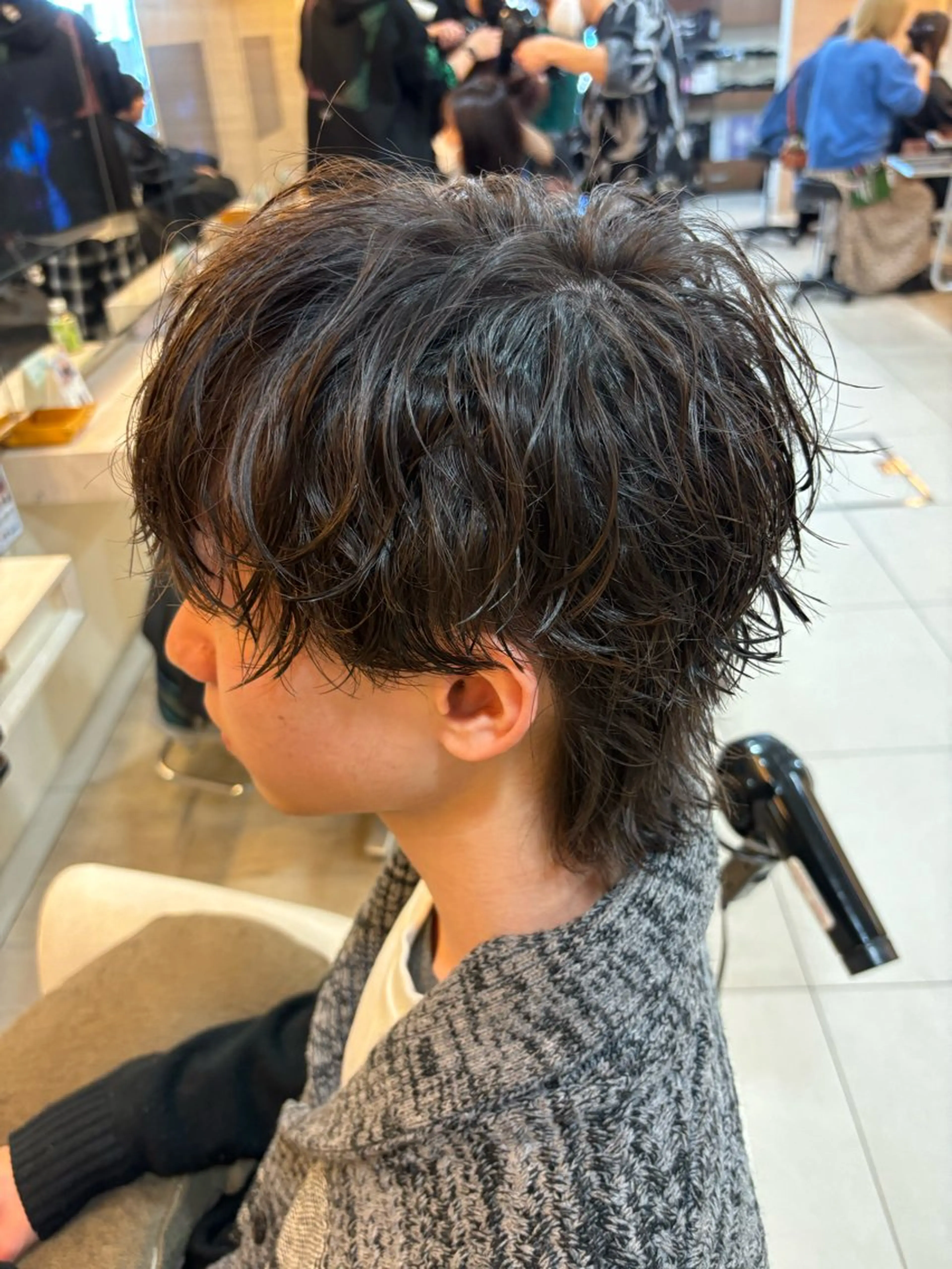 ショート カラー パーマ ヘアアレンジ メンズ キッズ アップバング センターパート メンズハイライト カルマパーマ メンズ韓国風 🫧Selene SHOGO🫧のヘアスタイル