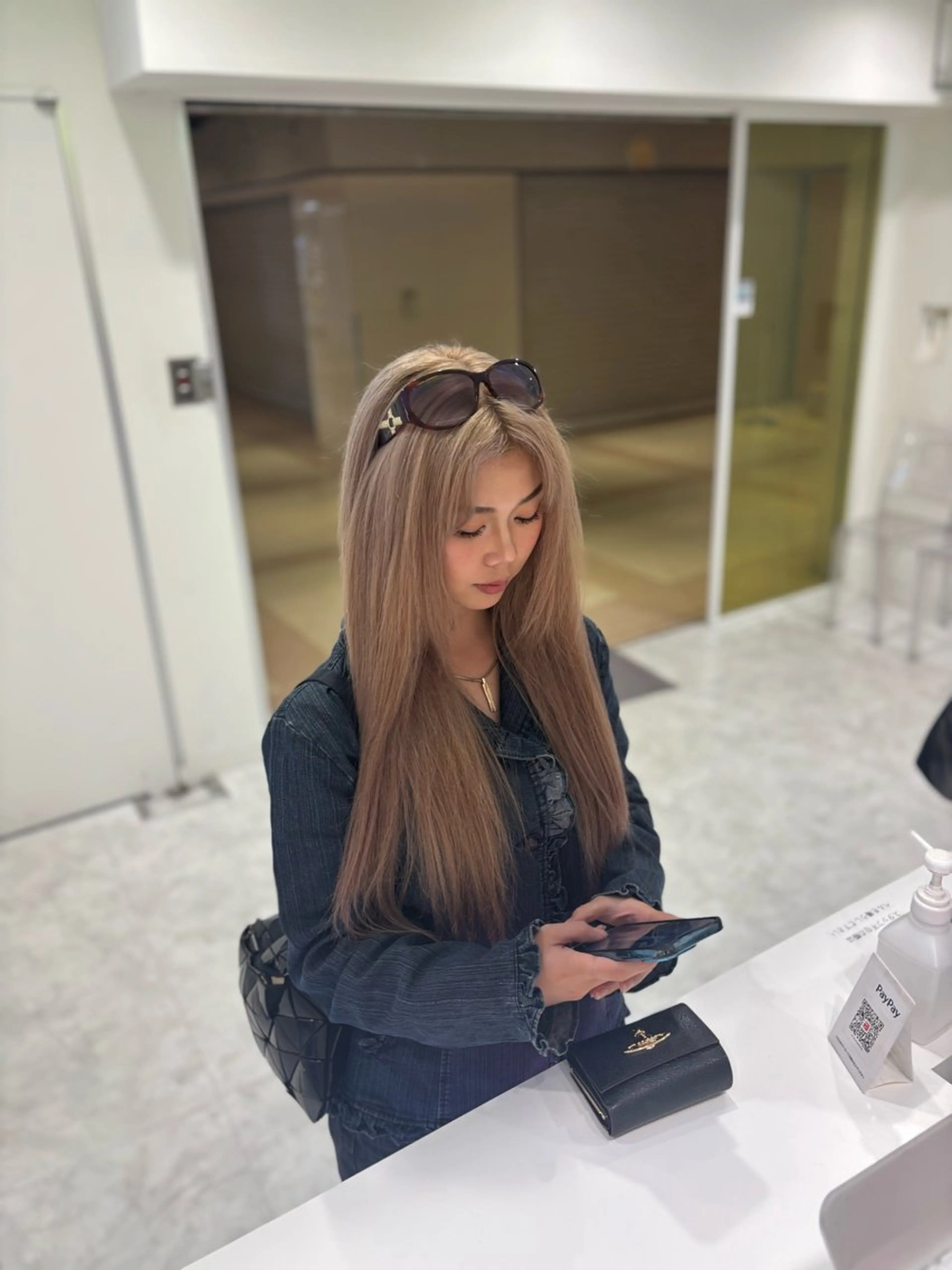 ロング カラー ヘアカラー 大人っぽベージュ🤍 当日予約◎ヒロトのヘアスタイル