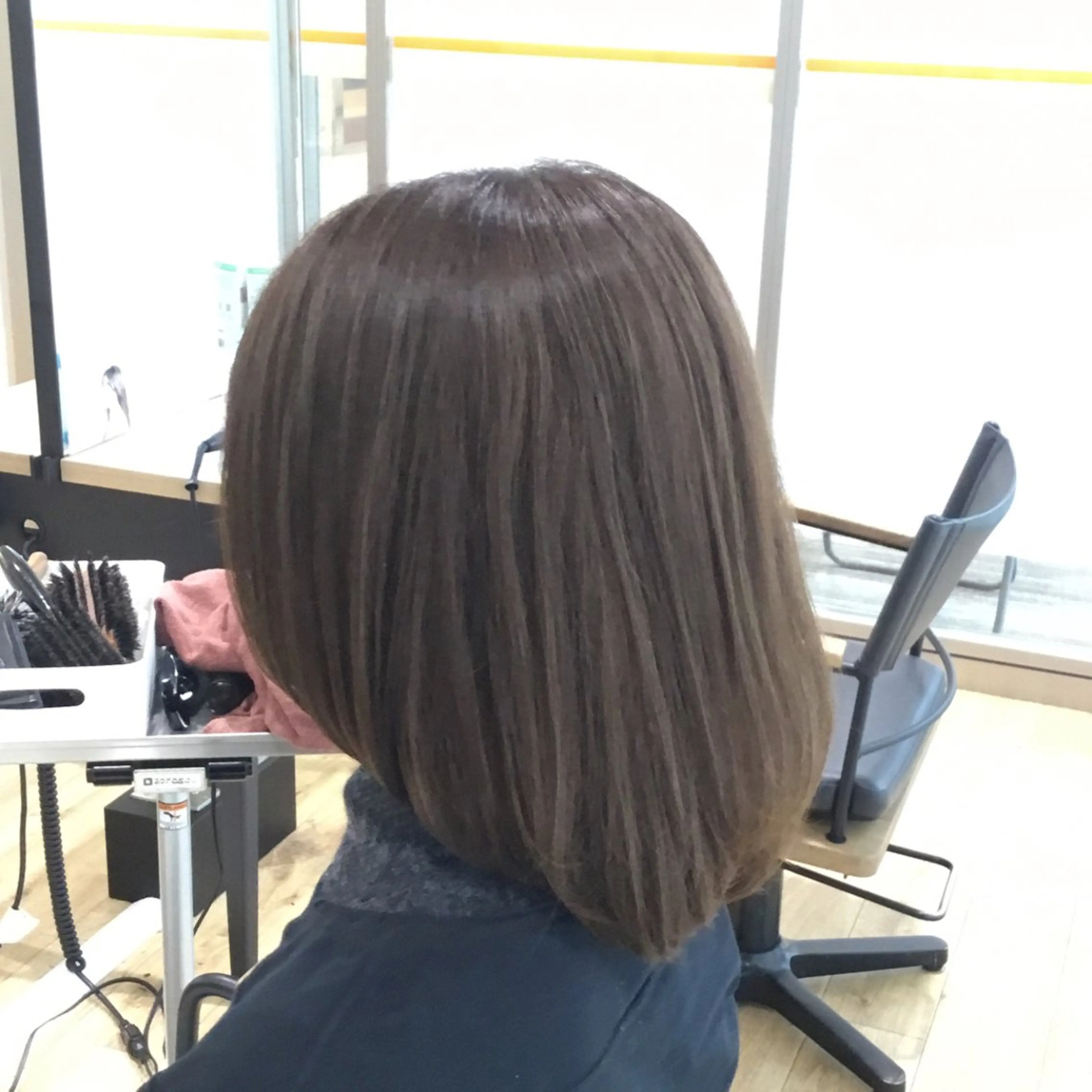 ミディアム カット ヘアカラー 滝口 瑞季のヘアスタイル