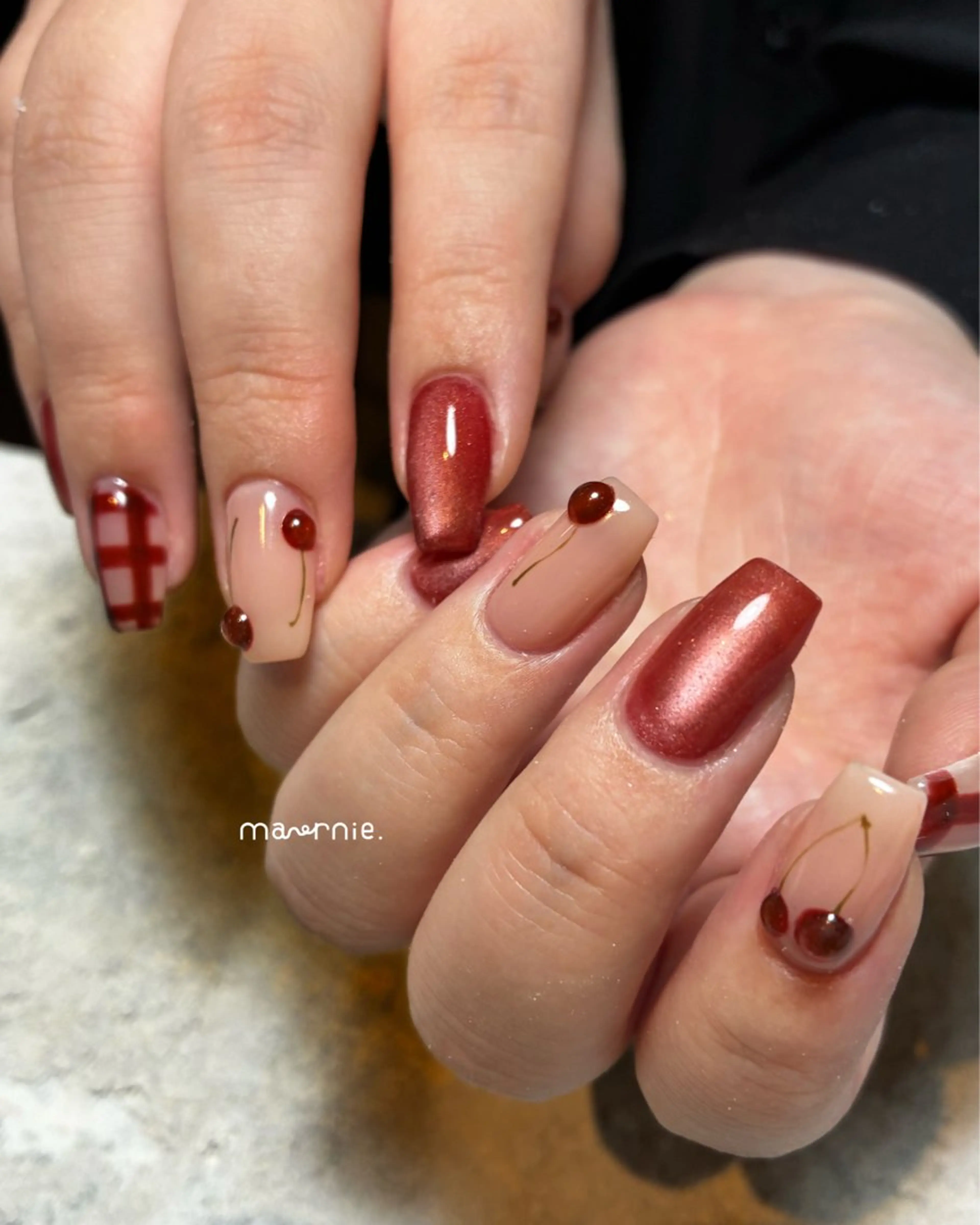ネイル フットネイル ハンドケア marnie.所属・nail room marnie.のネイルデザイン