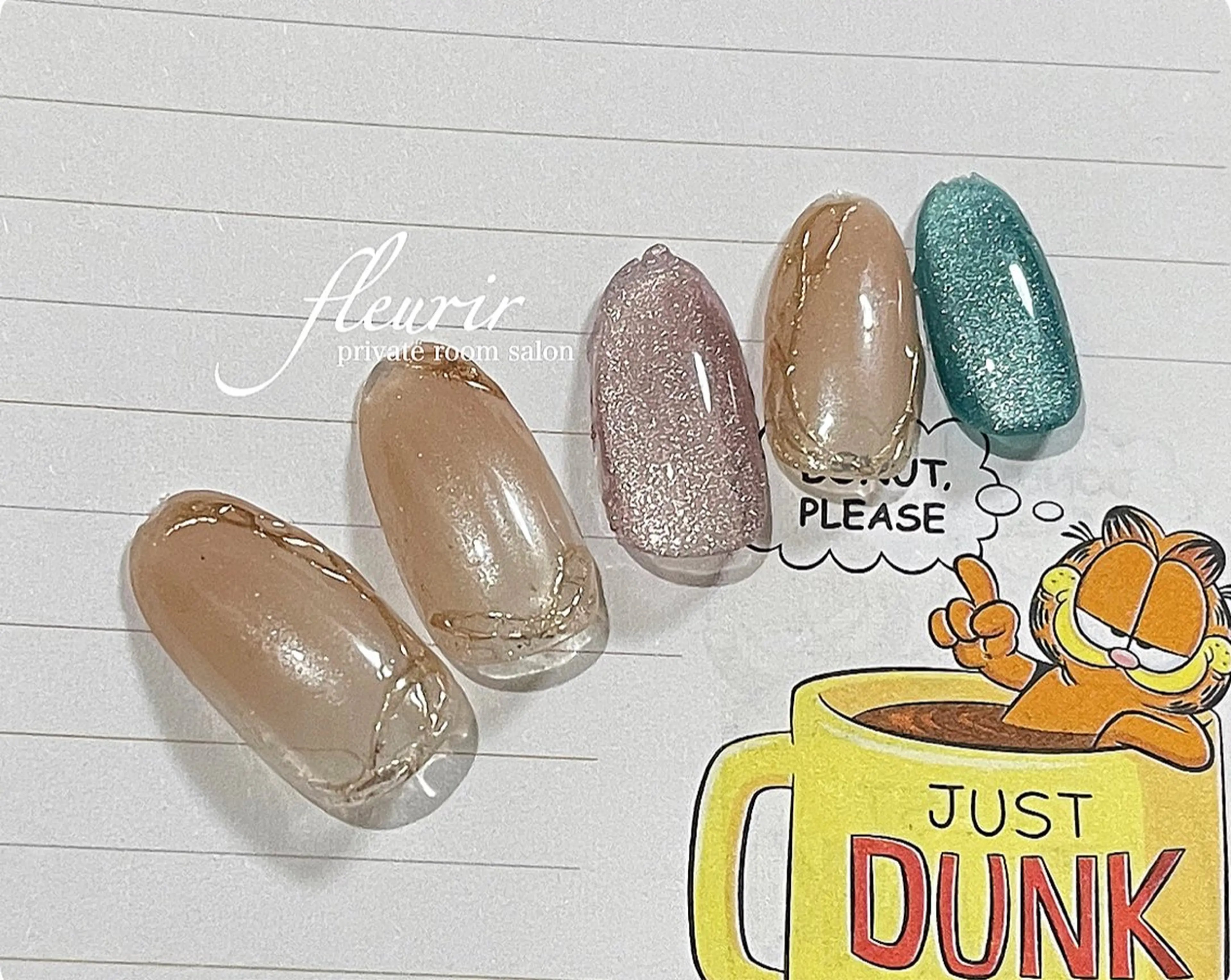 ネイル アートネイル ブルー ゴールド グラデーション 水色 フルリール 【プライベートサロンのネイルデザイン