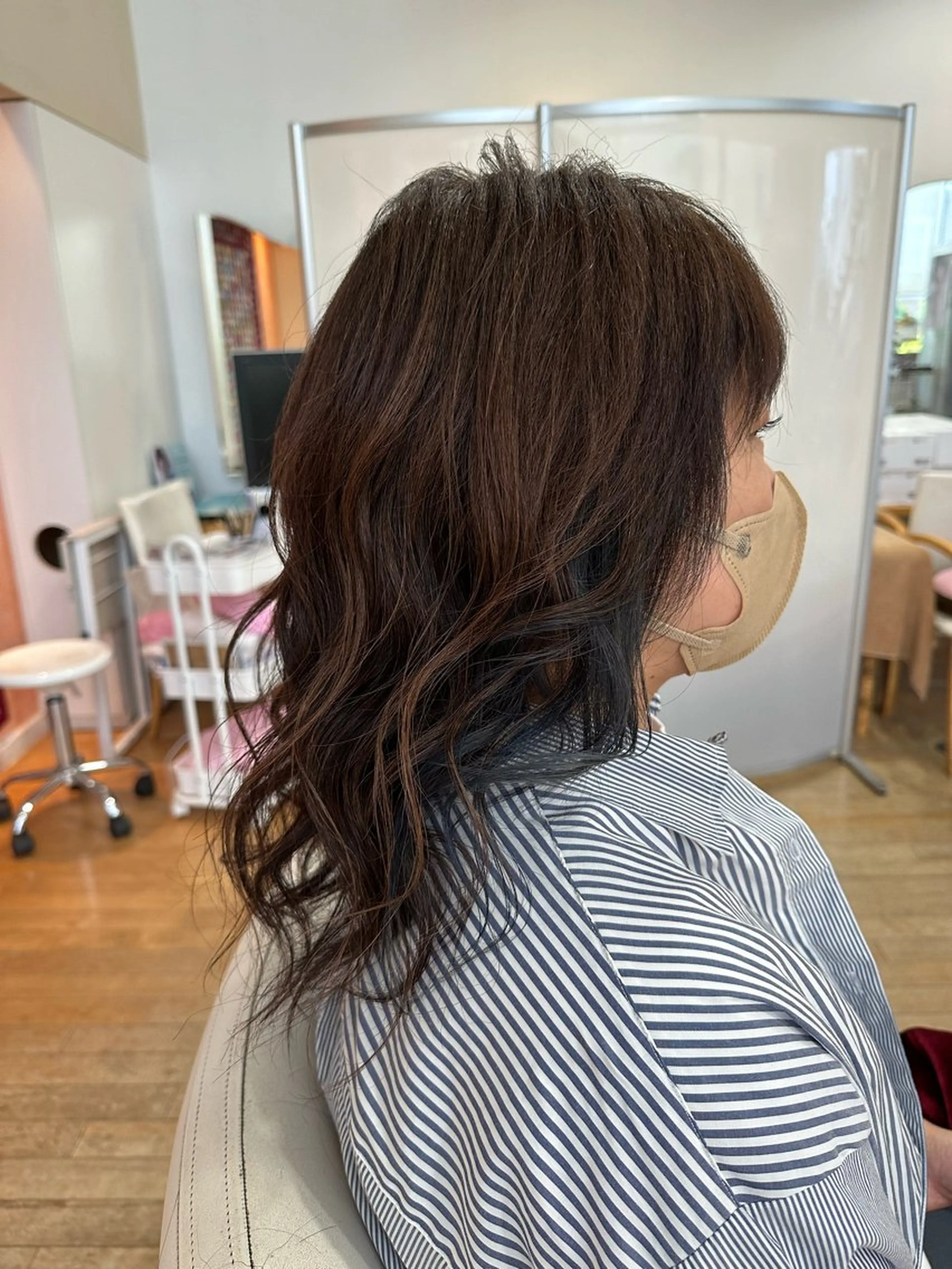 カラー 山本 瑠華のヘアスタイル
