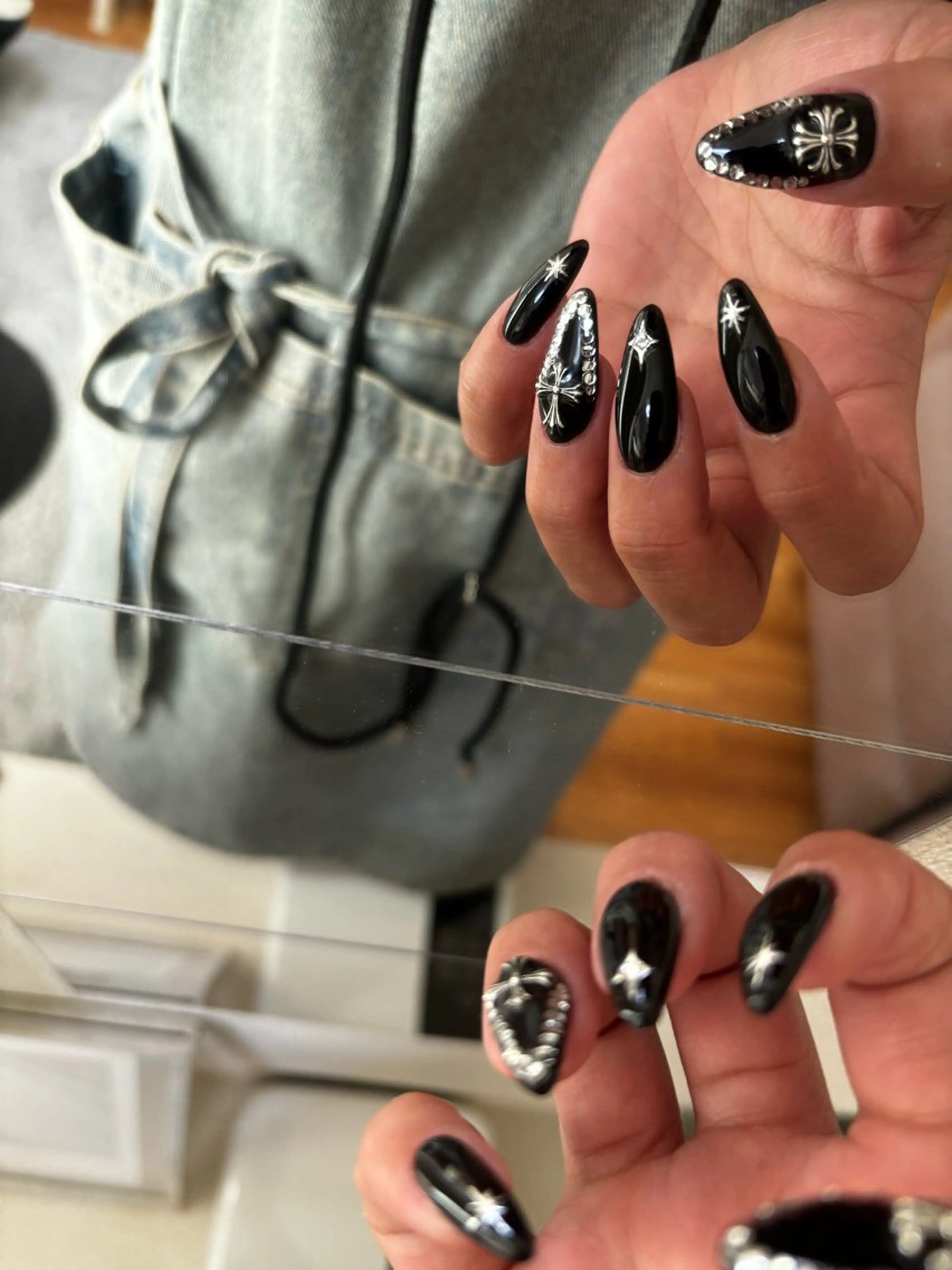 ネイル ハンドネイル ハンドケア Feliz所属・Feliz 楽しいネイルサロンのネイルデザイン