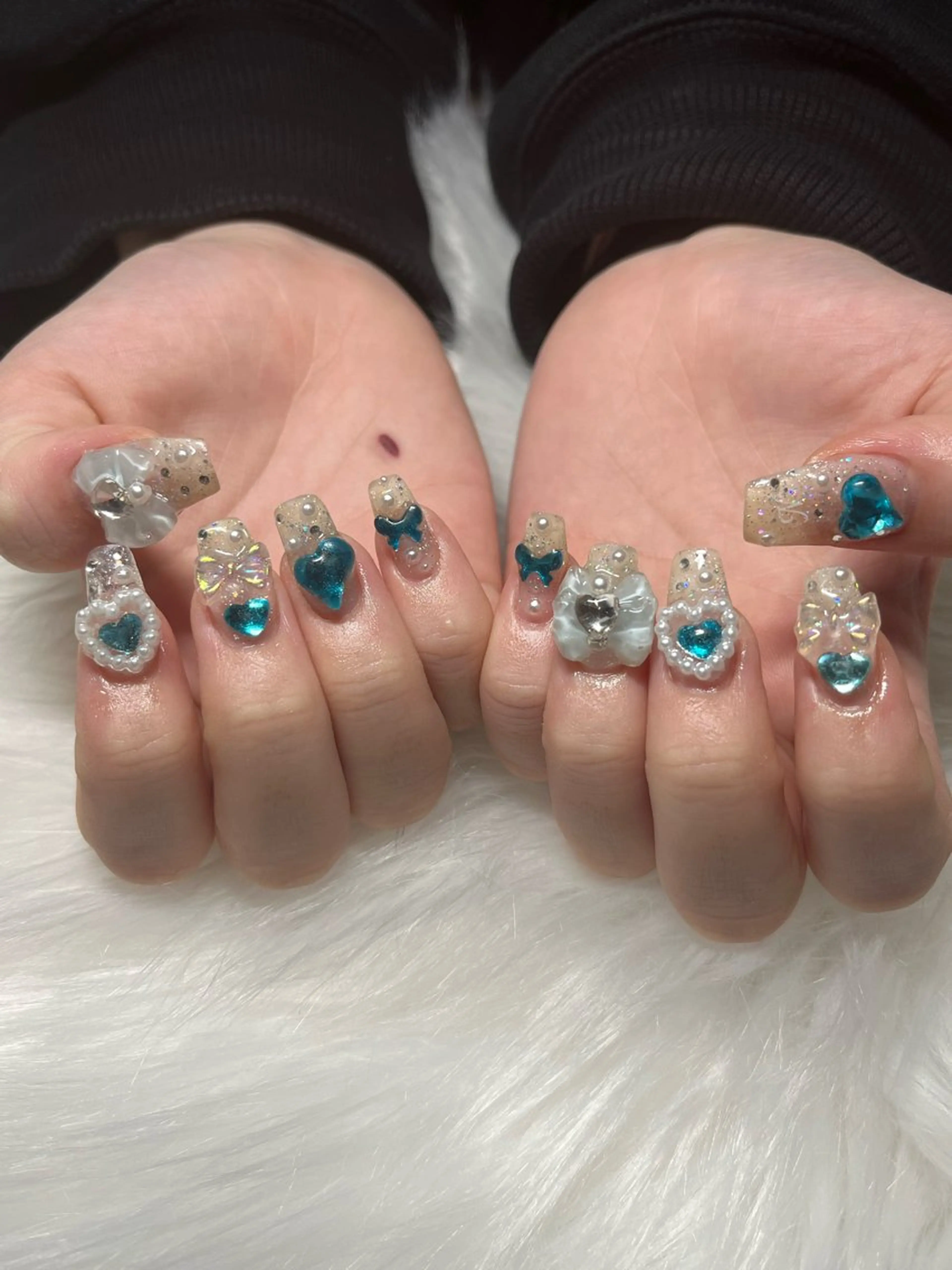 ネイル ハンドネイル MIYA  nail&   eyelash所属・MIYA NAIL シシのネイルデザイン