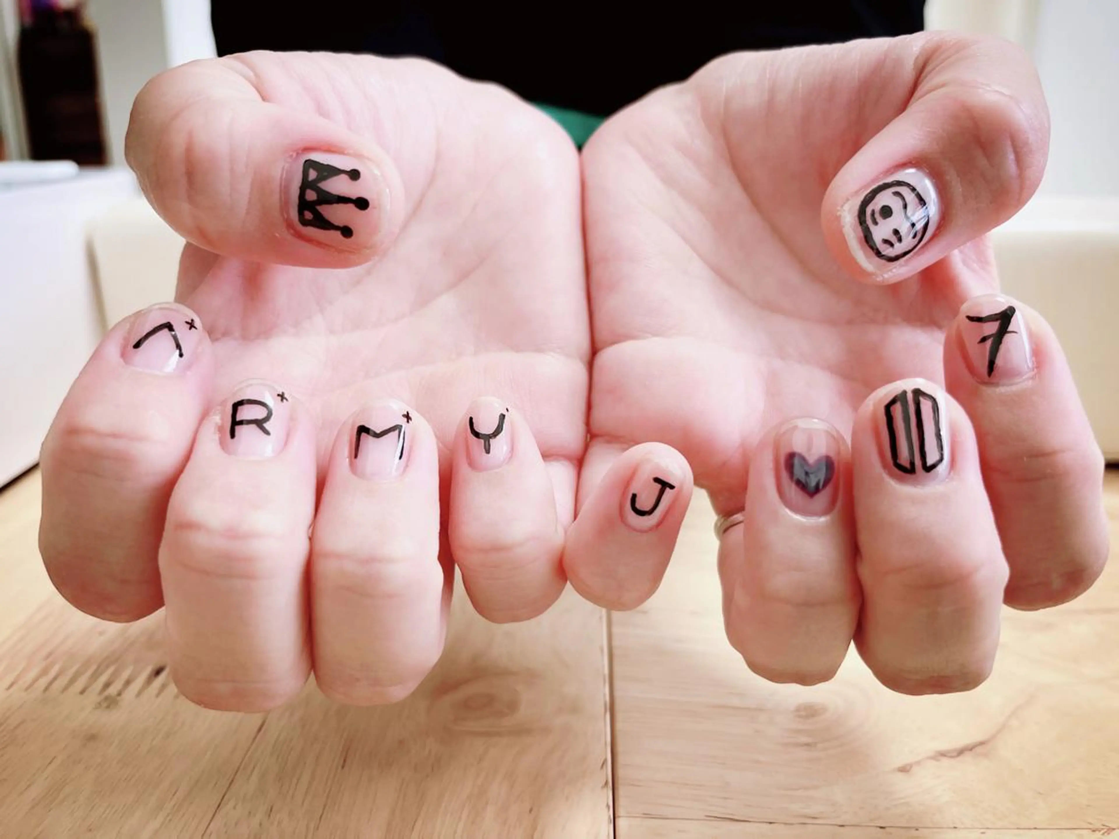 ネイル nailworks mのネイルデザイン