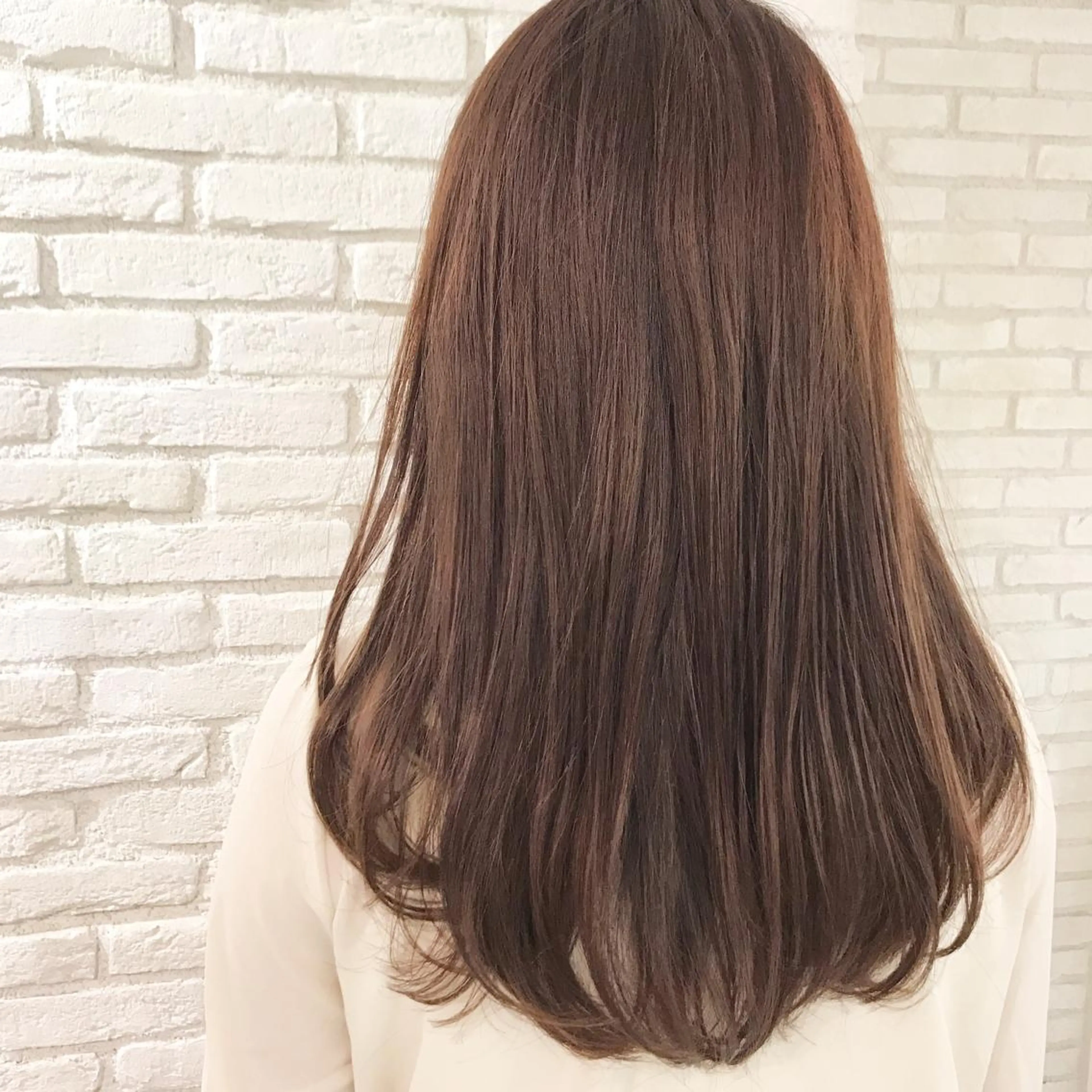 セミロング 顔周りカット 伊 杏のヘアスタイル