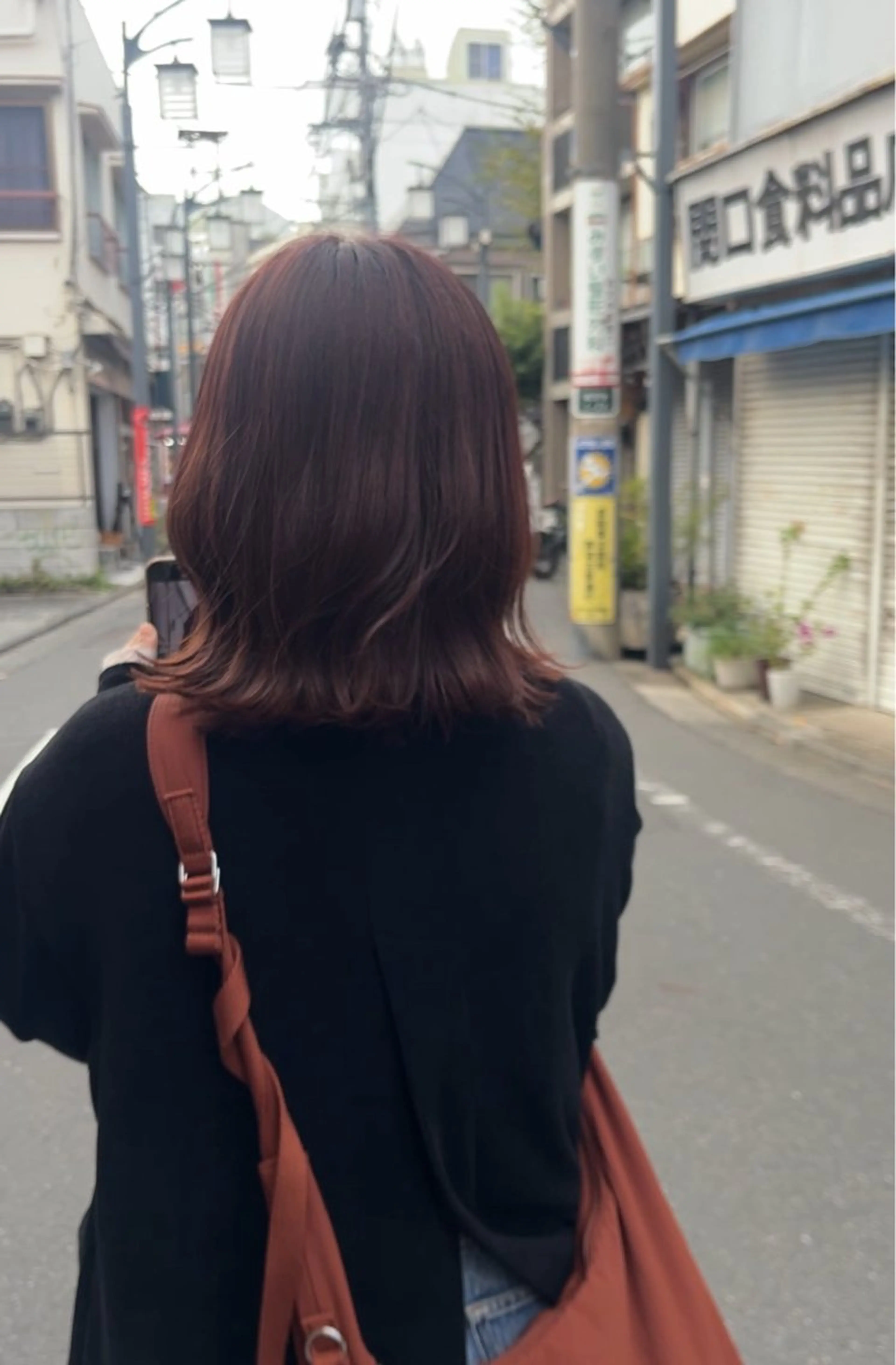 ミディアム 甲斐 真桜のヘアスタイル